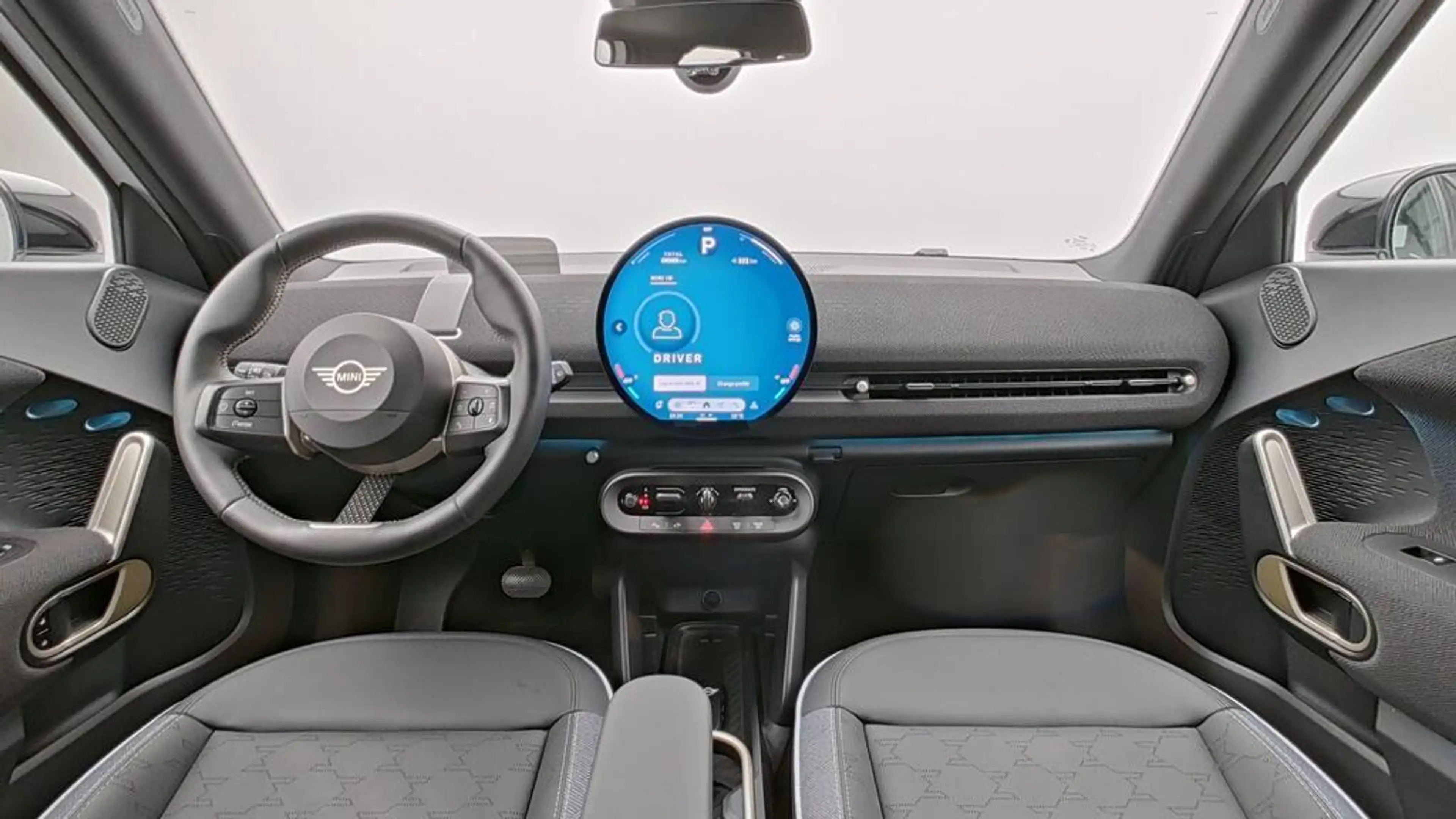 MINI Aceman Classic Trim — photo 13