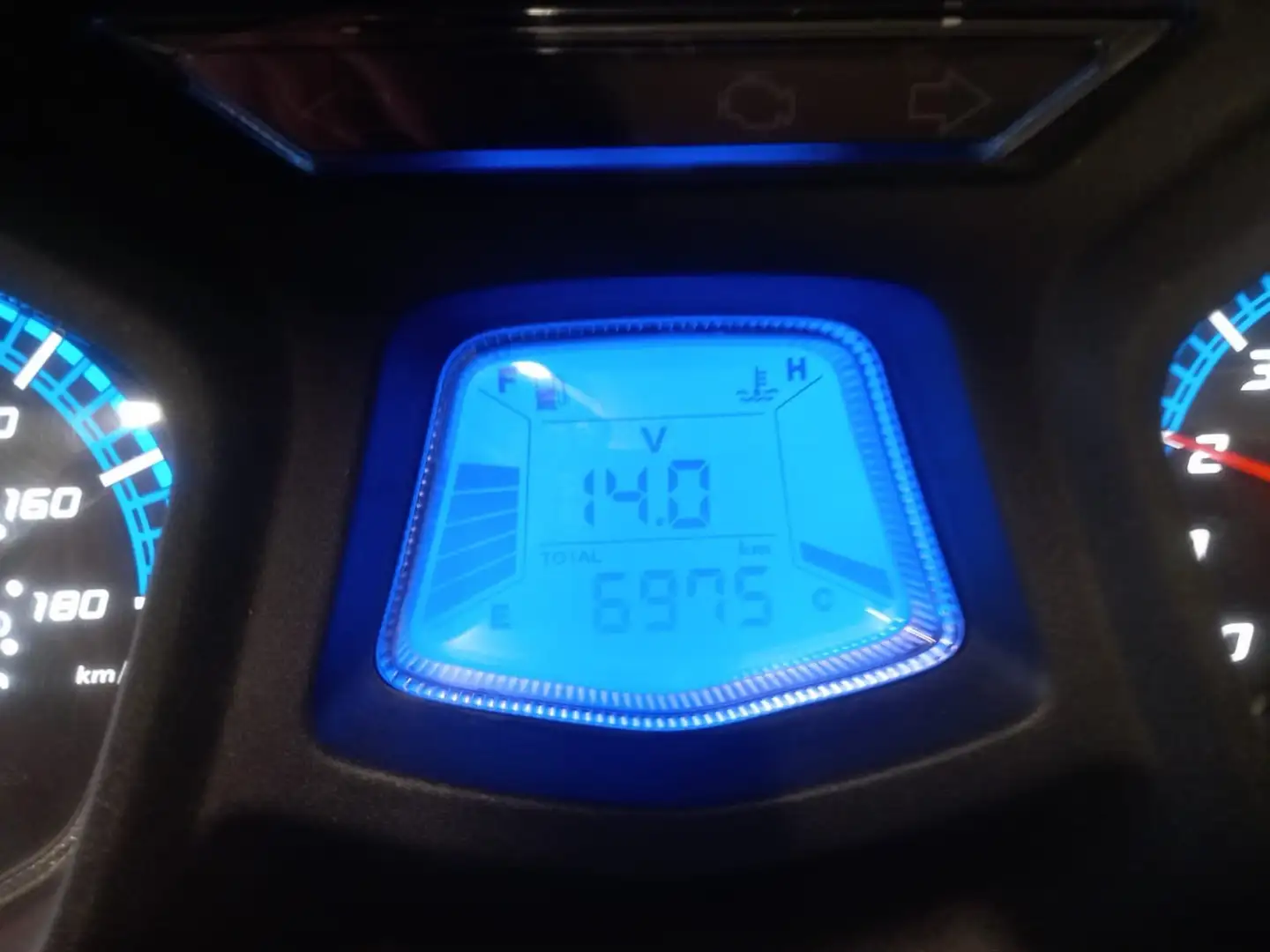 SYM Joymax 300 z abs Szürke - 2