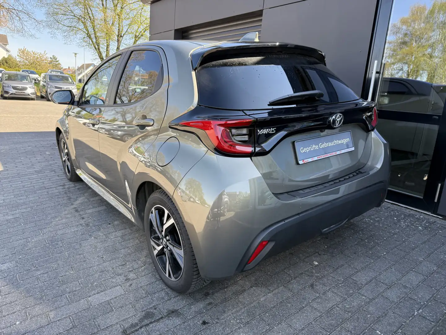 Toyota Yaris 1.5 Hybrid Team Deutschland ACC LED Bronzo - 2