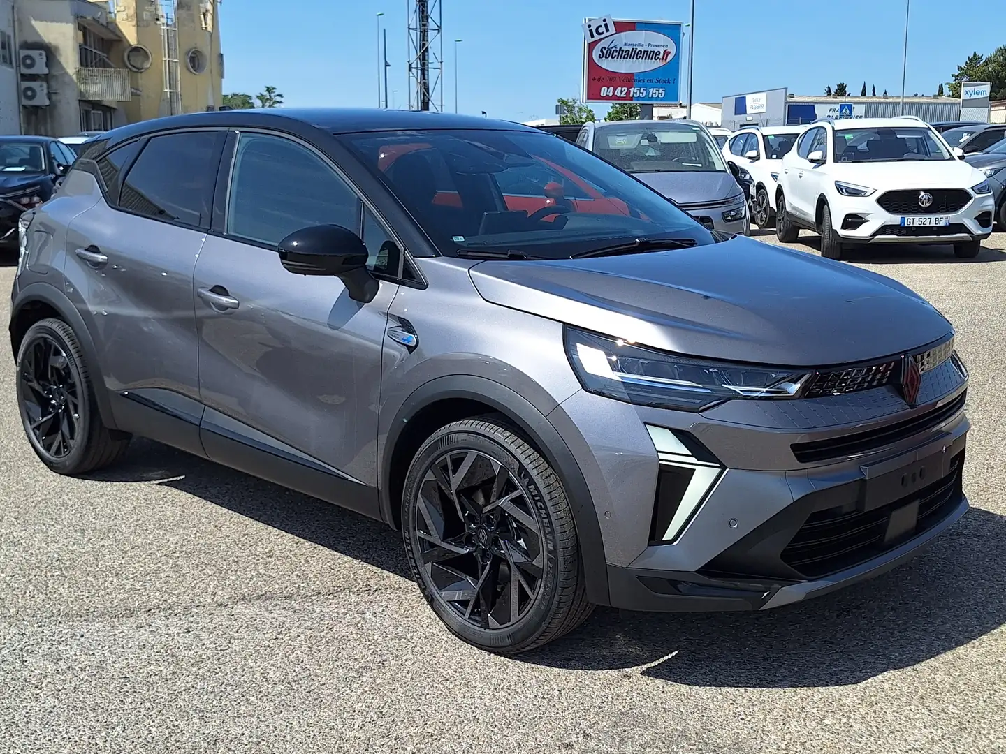 Renault Captur mild hybrid 160 EDC esprit Alpine Gris - 2