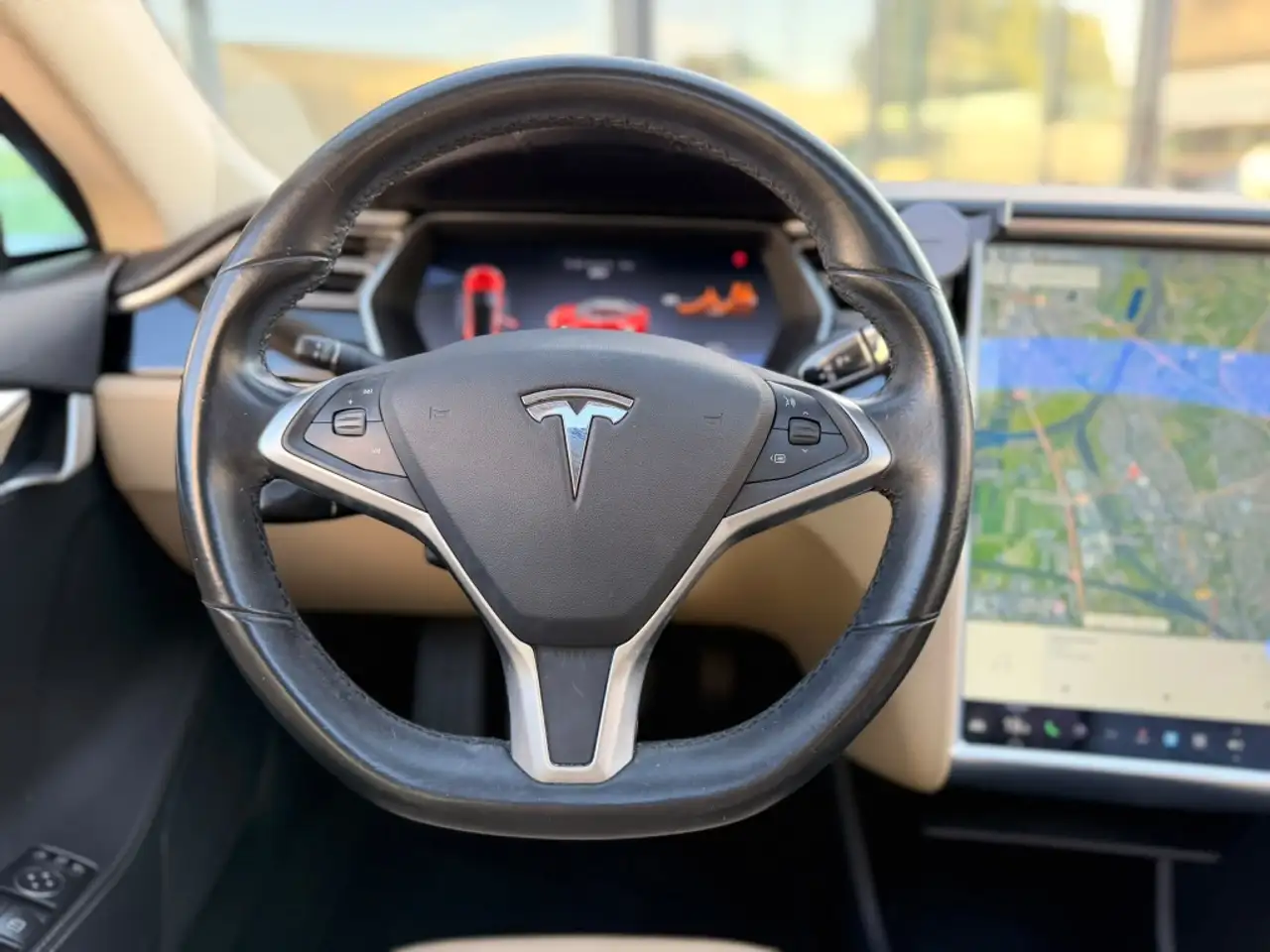 TESLA MODEL S P85+ 306CH - SUPERCHARGE GRATUITE - CAMÉRA DE RECUL - TOIT OUVRANT PANORAMIQUE - 93.410 KMS