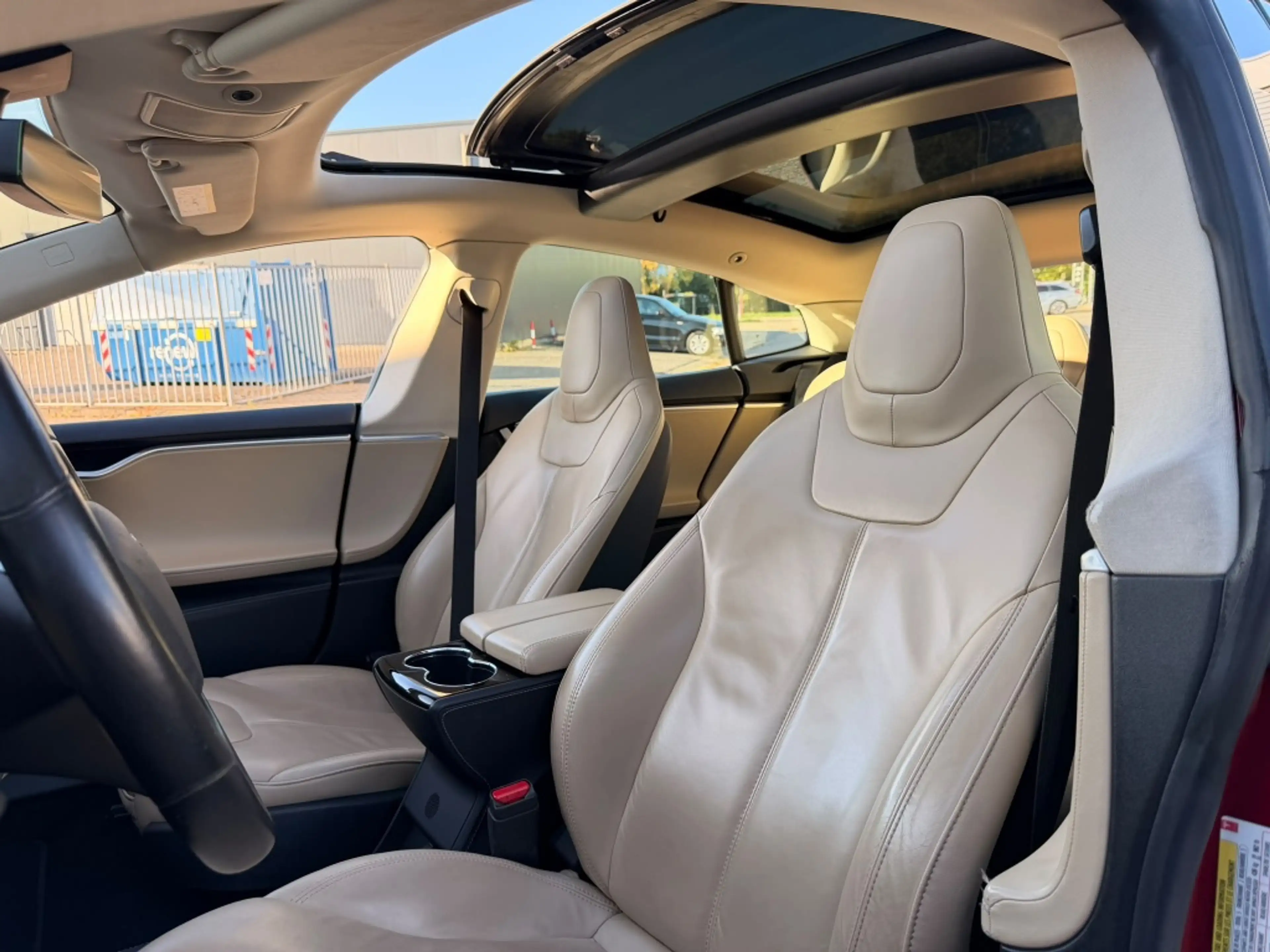 Tesla Model S motors P85+ | FREE SUPERCHARGEN | PANODAK | LEDER — photo 5