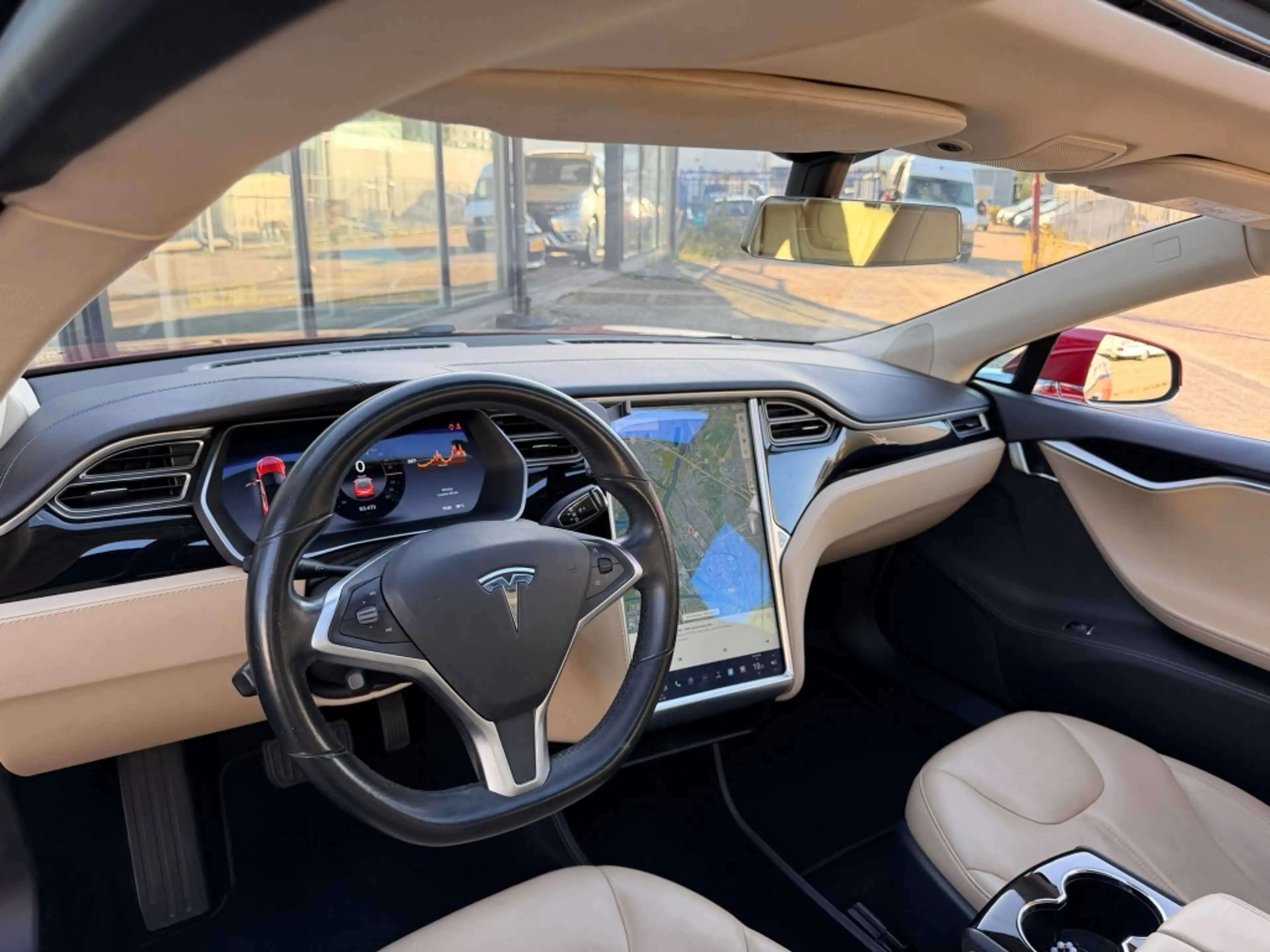Tesla Model S motors P85+ | FREE SUPERCHARGEN | PANODAK | LEDER — photo 2