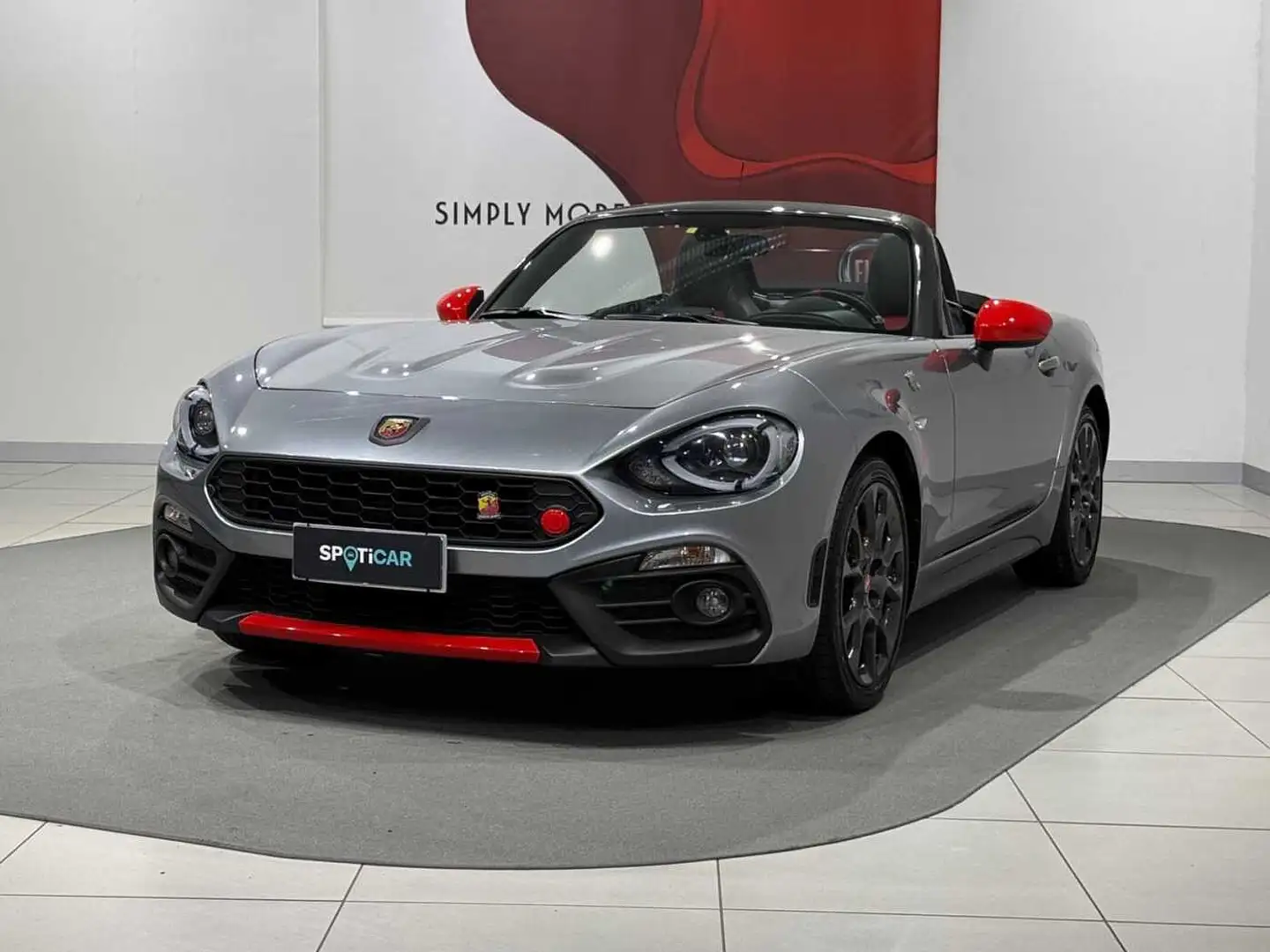 Abarth 124 Spider 1.4 Turbo MultiAir 170 CV Limited Edition Šedá - 1
