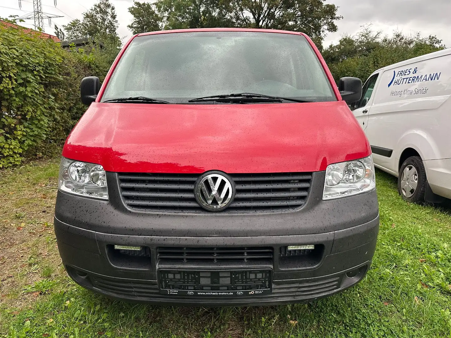 Volkswagen T5 Transporter Kombi*9Sitze*Klima*AHK*Allwetter Rojo - 2