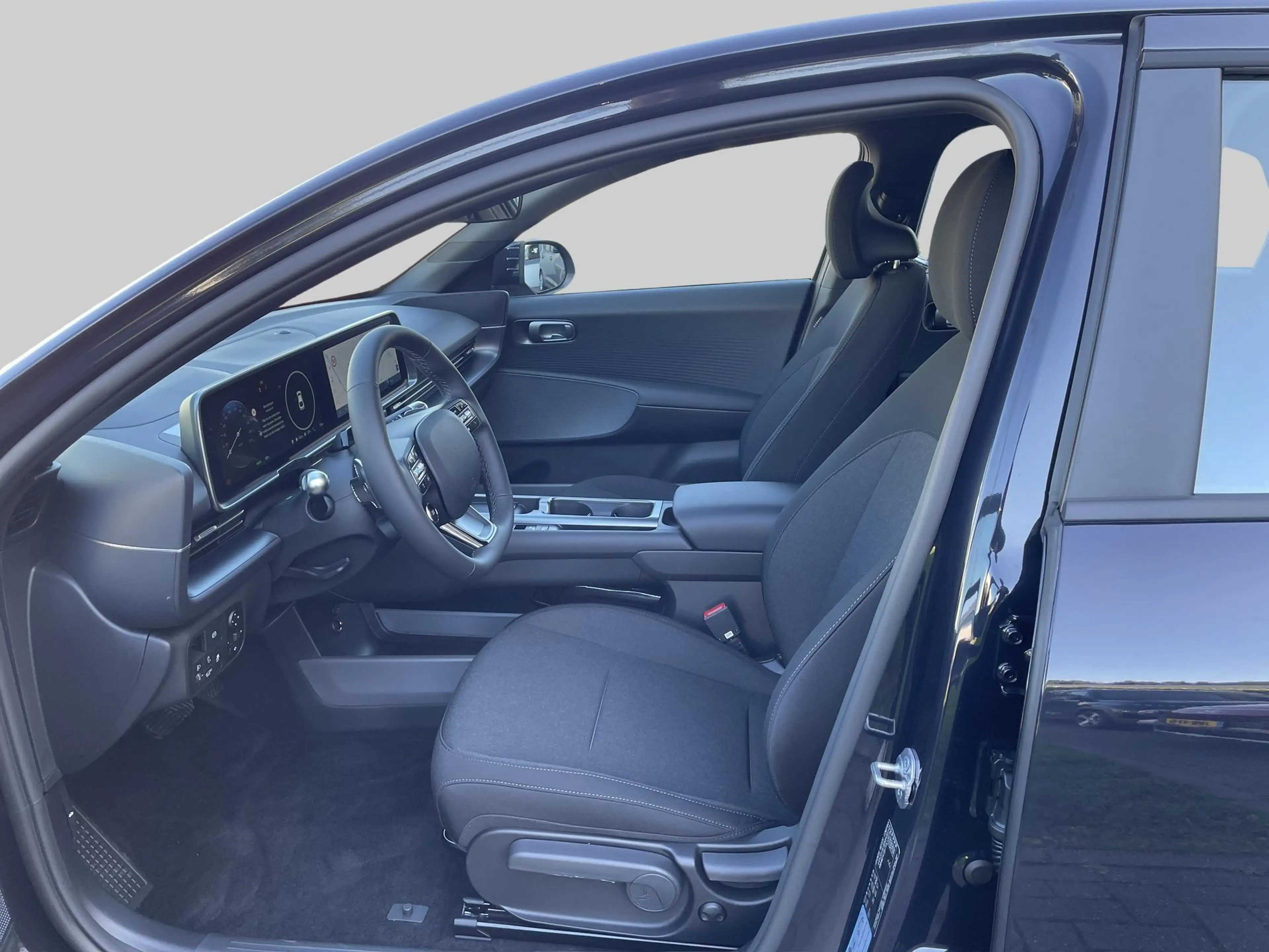 Hyundai IONIQ 6 Pure Edition 63 kWh — photo 12