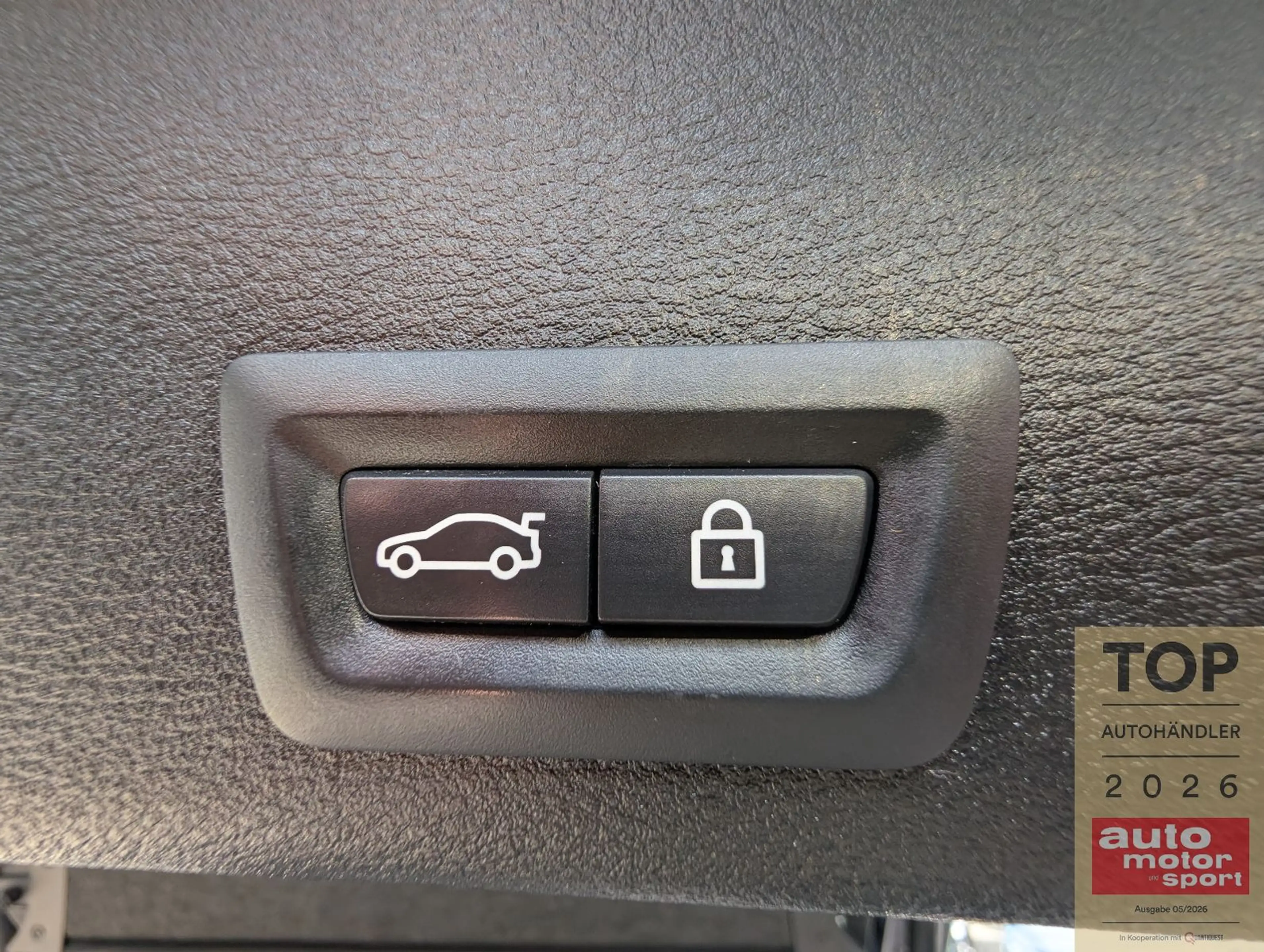 BMW X4 30d xDrive Advantage*Temp*AHK*HUD*SD*LED*RKam — photo 14