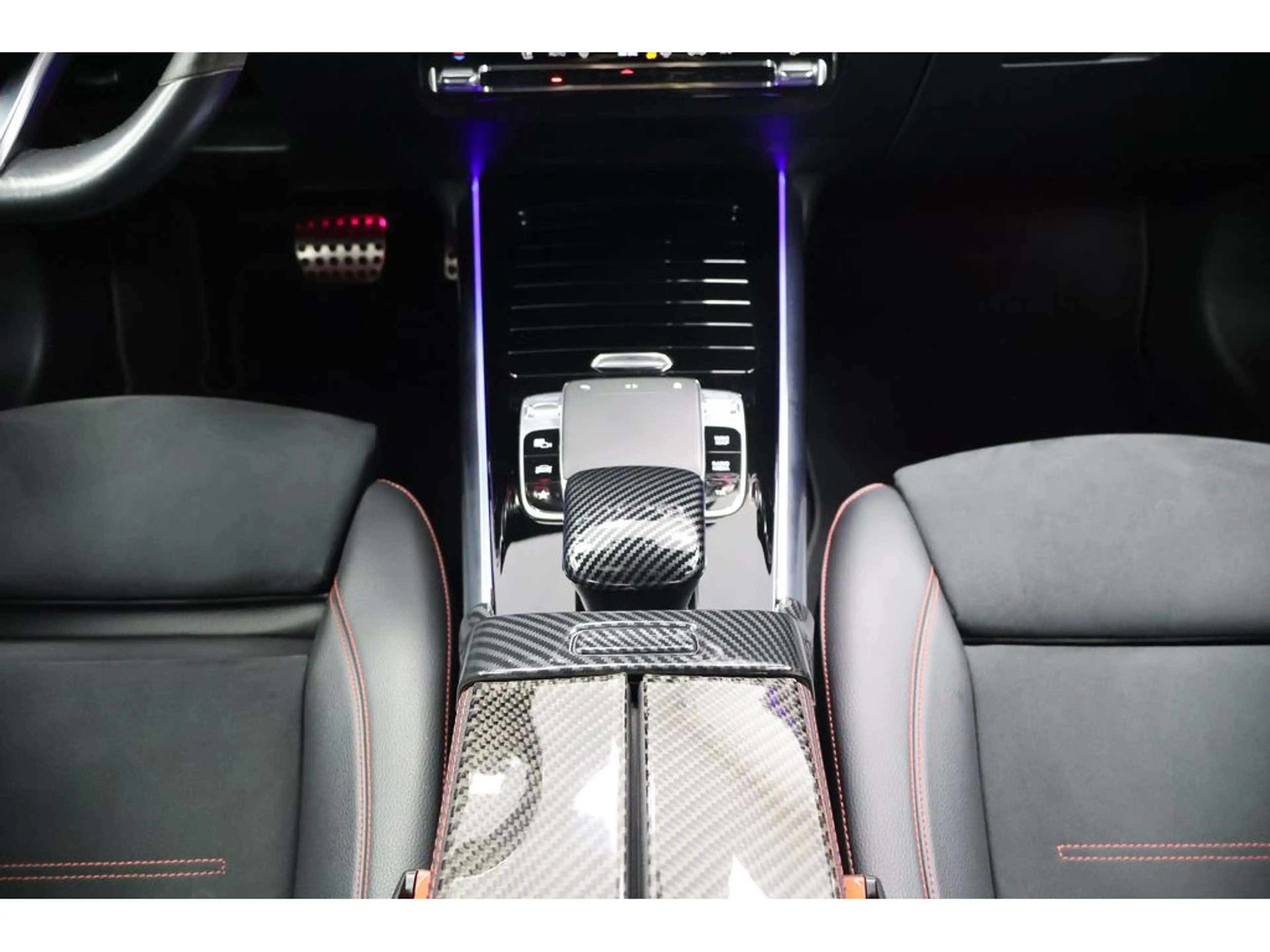 Mercedes-Benz B 220 4Matic LED,Navi,RKF,SHZ — photo 14