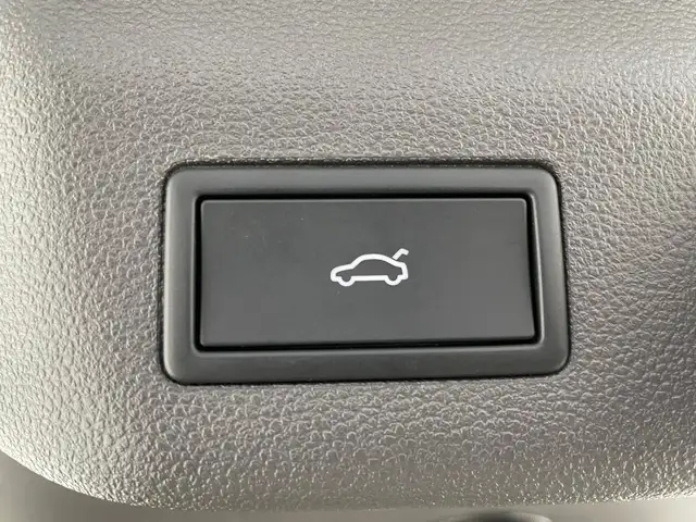 Volkswagen T7 Multivan VW T7 Multivan Business ÜH TDI Ansicht 36