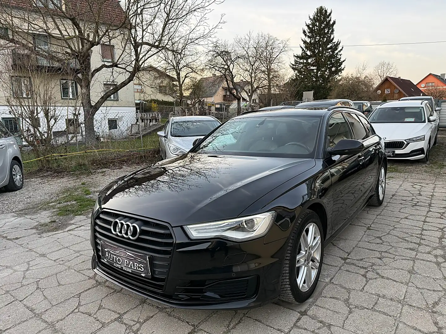 Audi A6 Avant 2,0 TDI ultra S-tronic-SCHWARZPAKET-1.BES... Schwarz - 1
