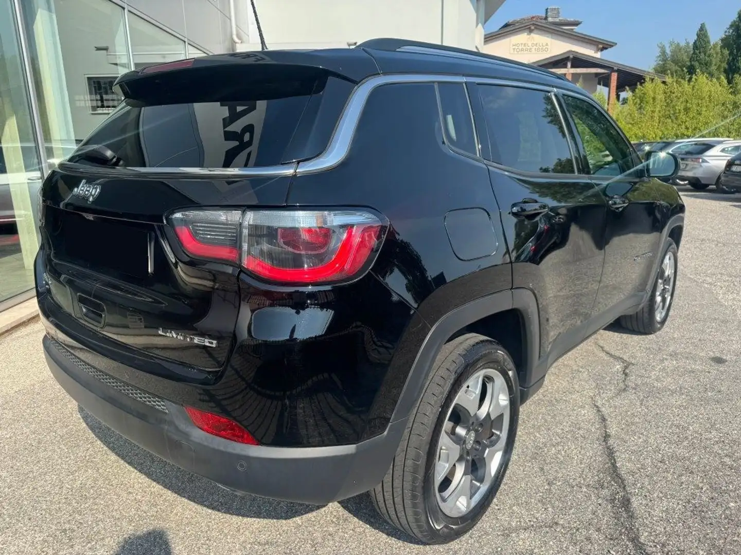 Jeep Compass 1.4 MultiAir 170 CV aut. 4WD Limited Nero - 2