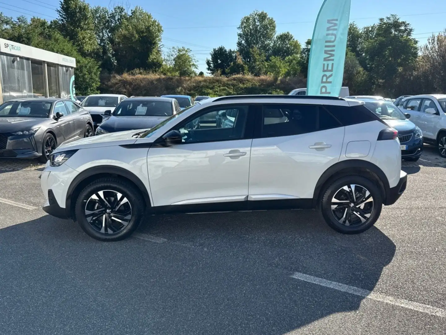 Peugeot 2008 PureTech 100 Allure Pack S/S Bianco - 2