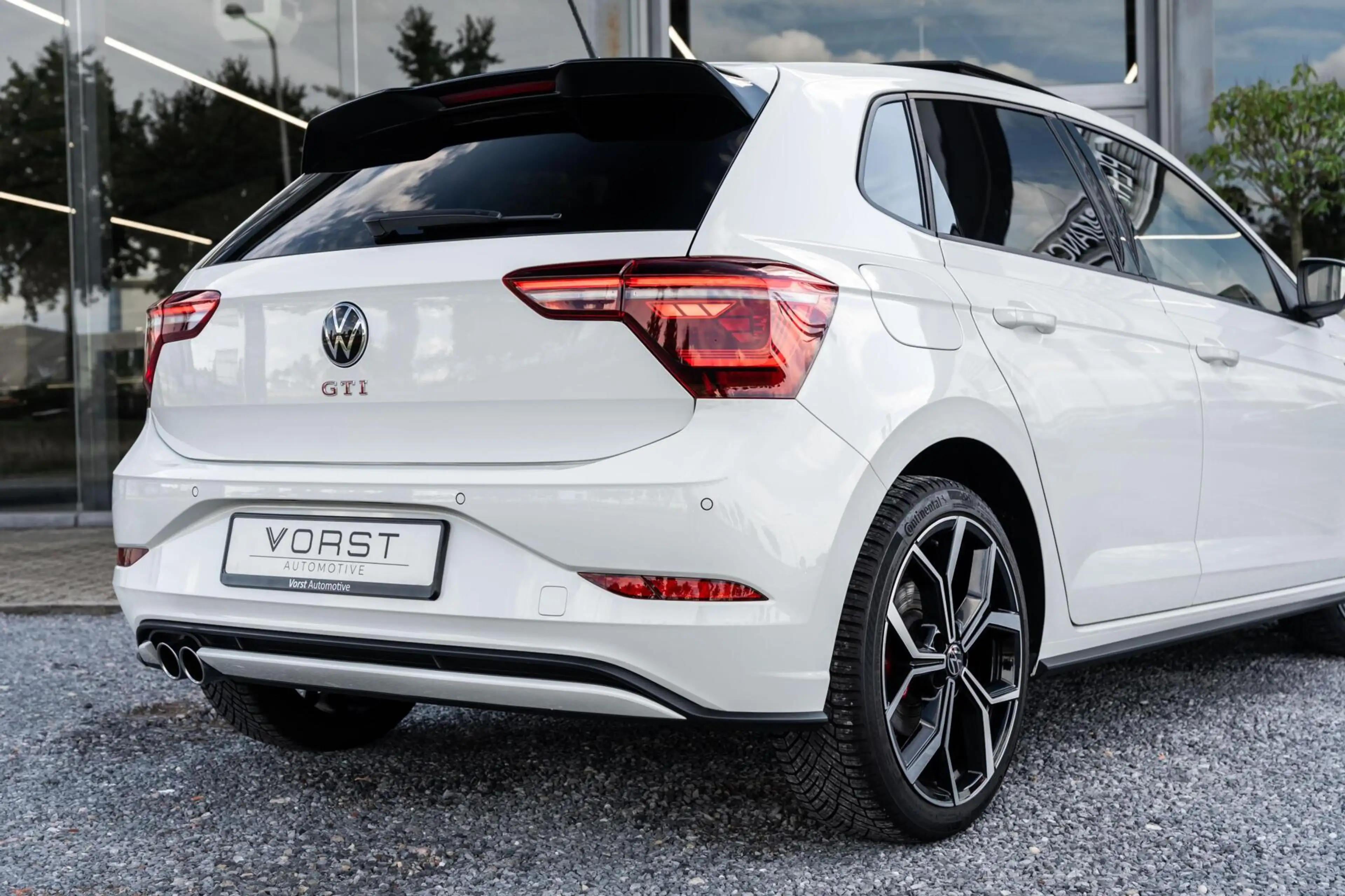 Volkswagen Polo GTI 2.0 TSI Pano DSG ACC Stoelverw — photo 10