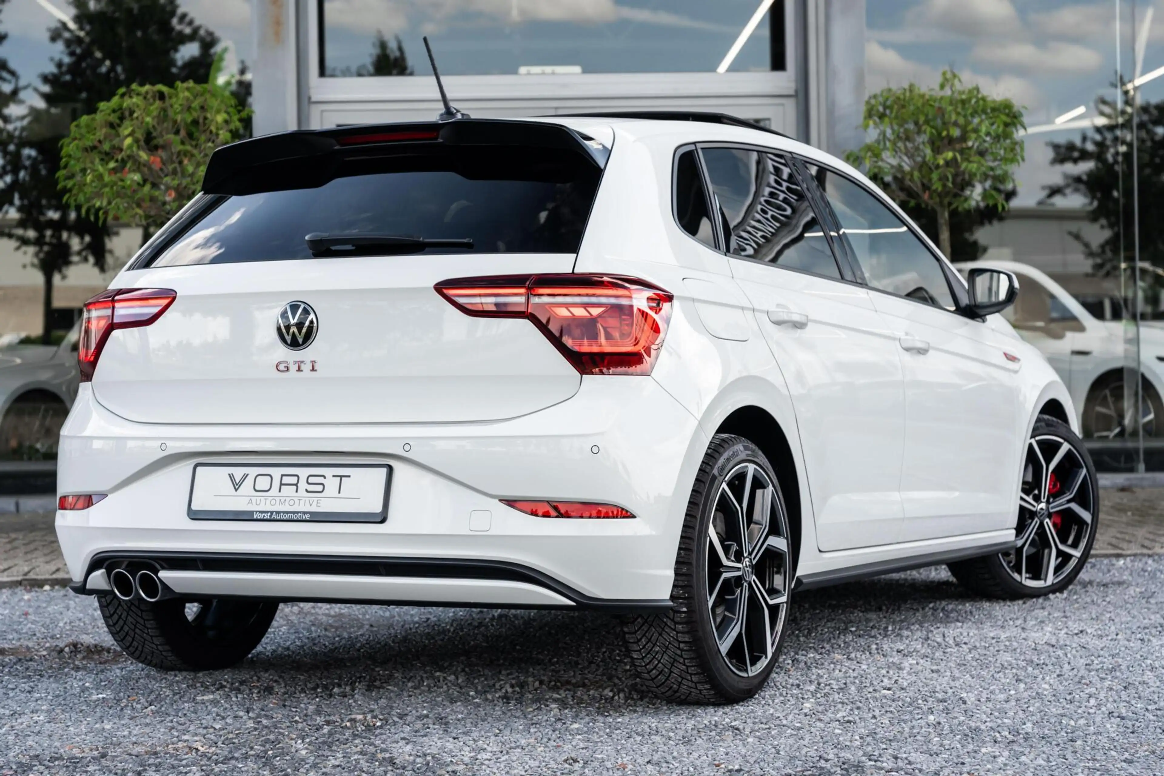 Volkswagen Polo GTI 2.0 TSI Pano DSG ACC Stoelverw — photo 6