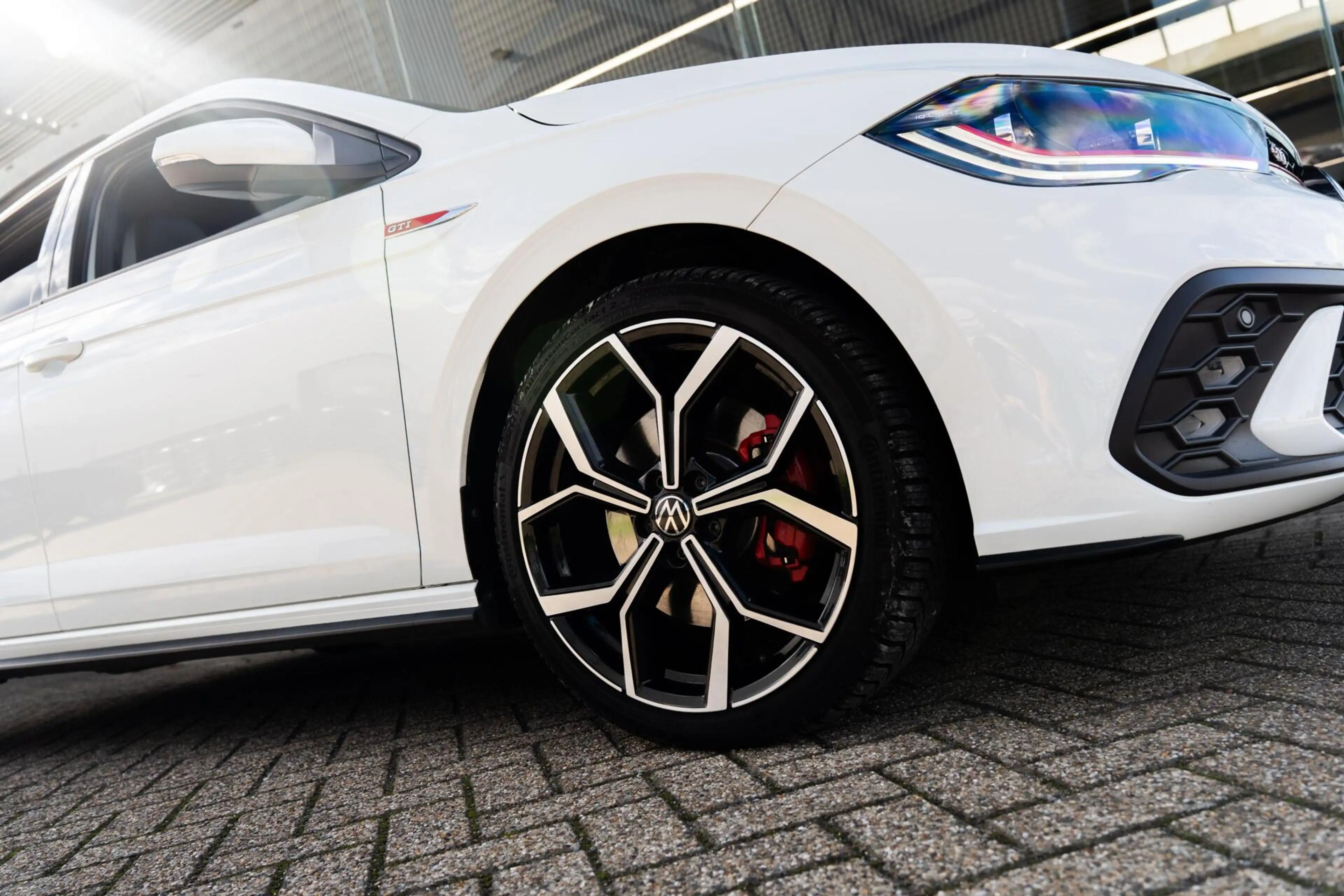 Volkswagen Polo GTI 2.0 TSI Pano DSG ACC Stoelverw — photo 12