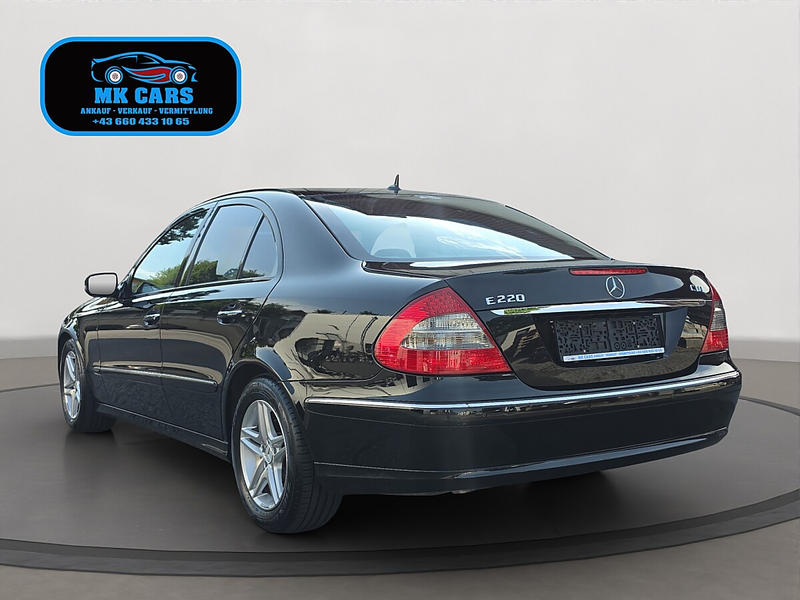Mercedes-Benz E 220 CDI Avantgarde — photo 4