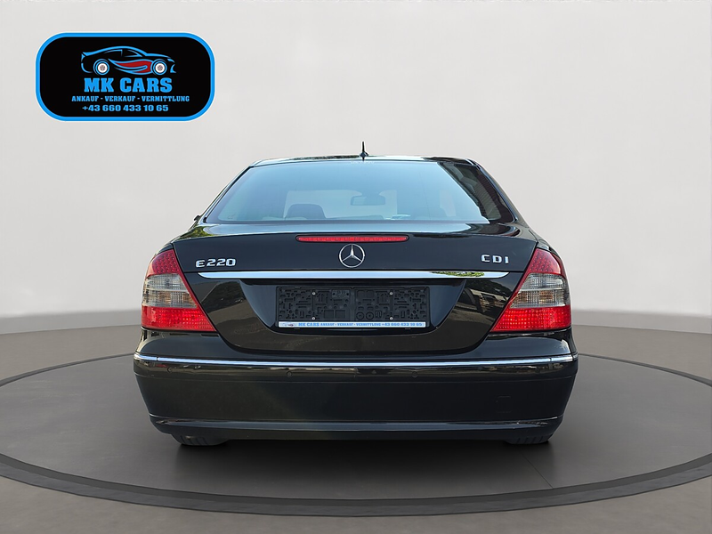 Mercedes-Benz E 220 CDI Avantgarde — photo 5