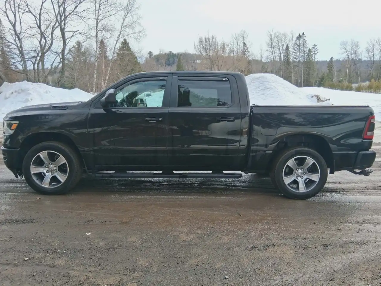 RAM 1500 fotografie RAM 1500