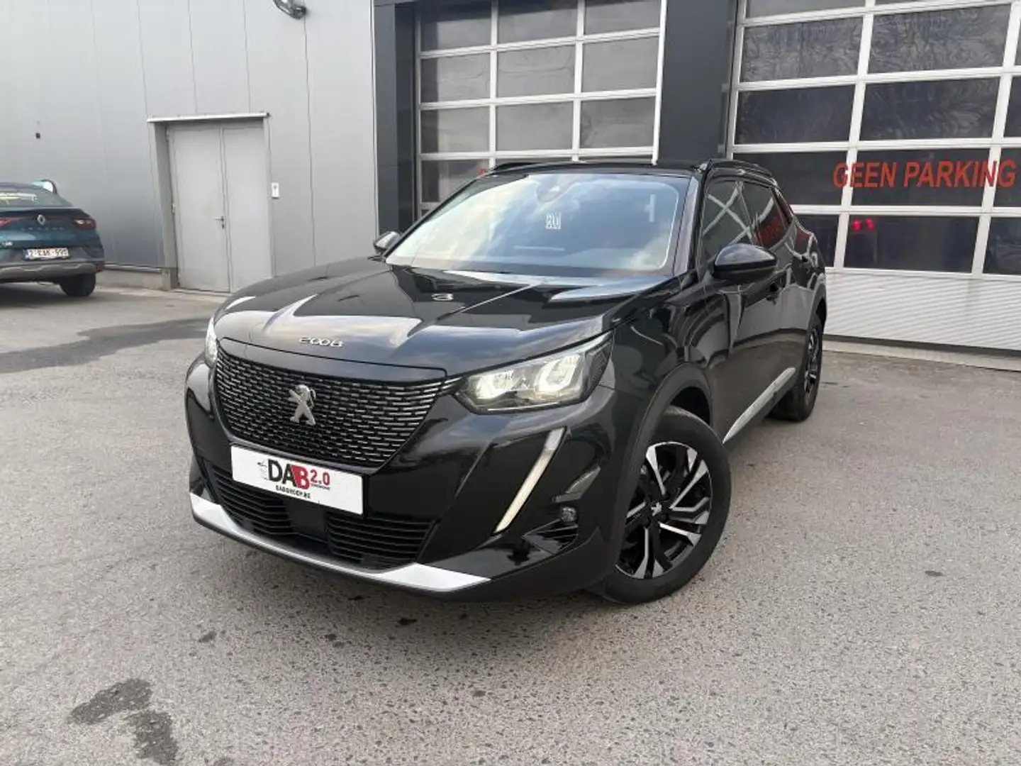 Peugeot 2008 GT Schwarz - 2