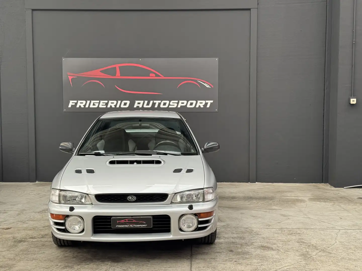 Subaru Impreza Berlina 2.0 turbo 4wd - 2