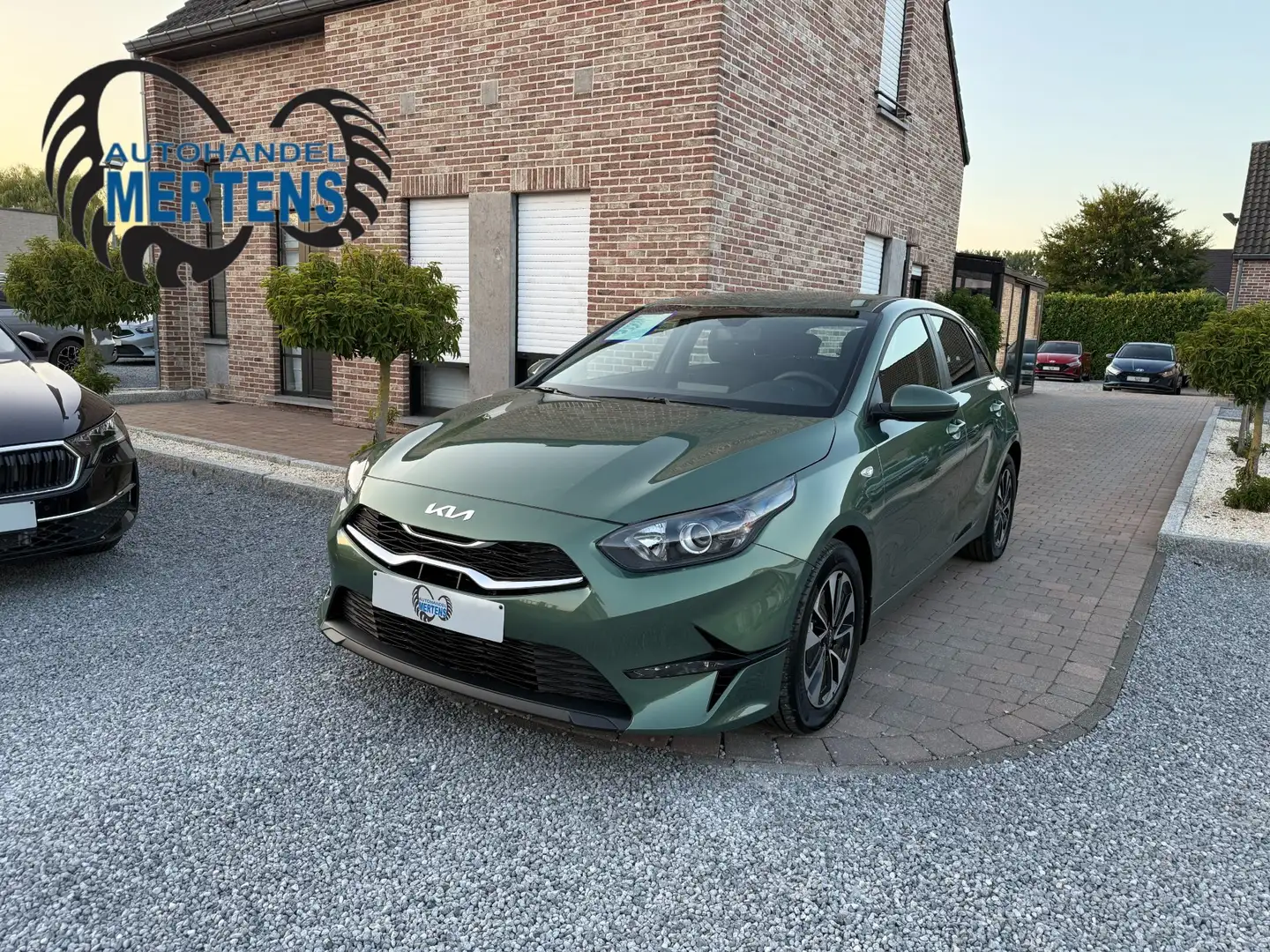 Kia Ceed / cee'd HB 1.0 T-GDI 100PK BLACK/PACK 7J/GAR NIEUW 0KM Groen - 1