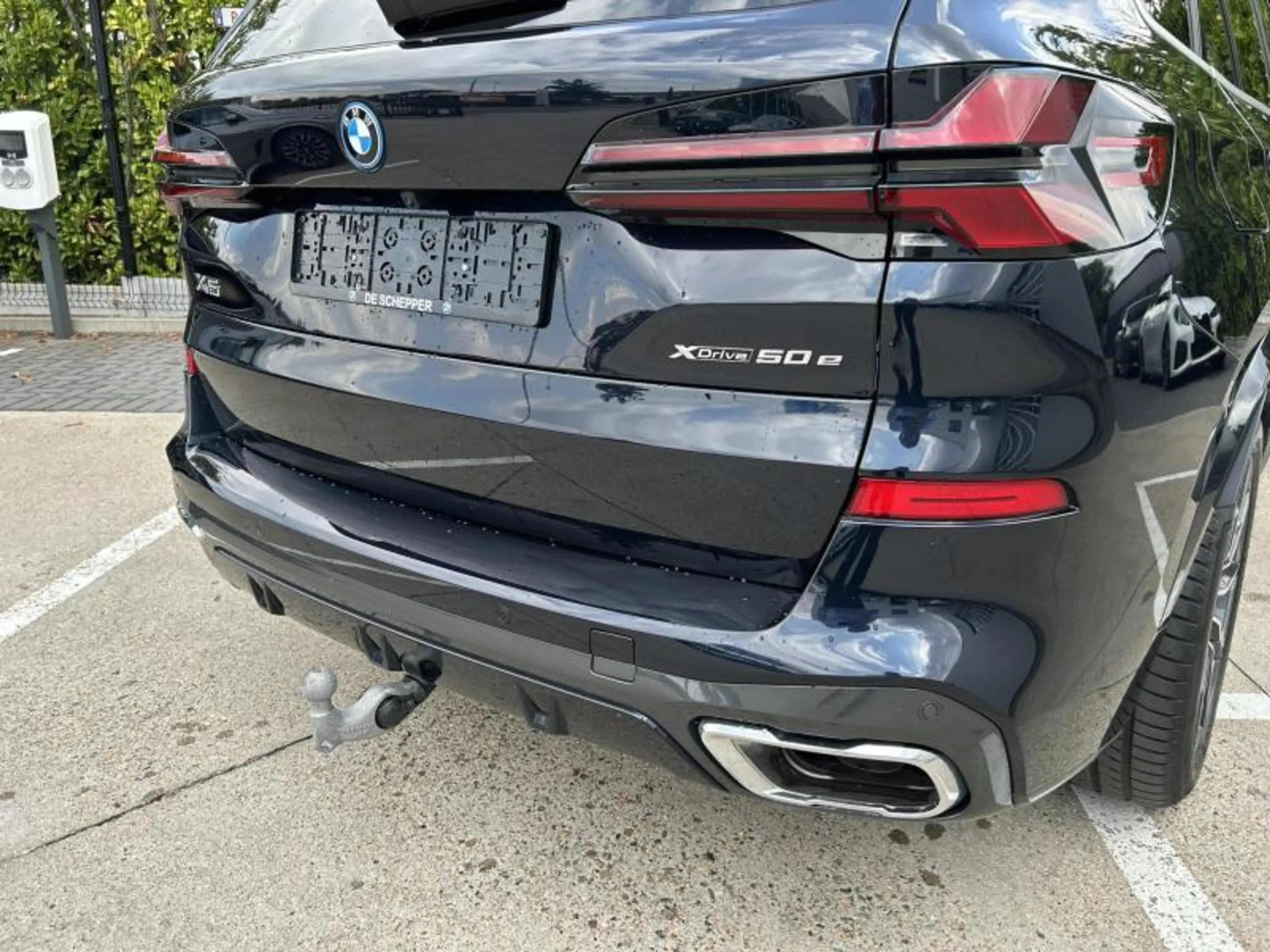 BMW X5 xD50e — photo 10
