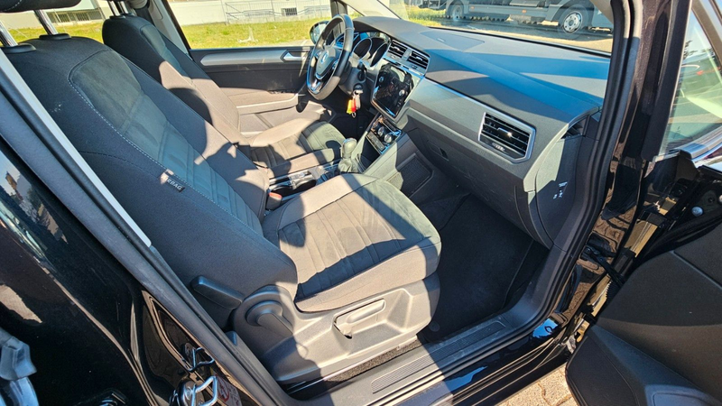 Volkswagen Touran Comfortline BMT/Start-Stopp — photo 9