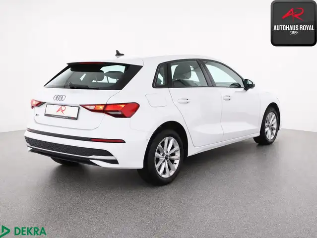 Audi A3 view 4