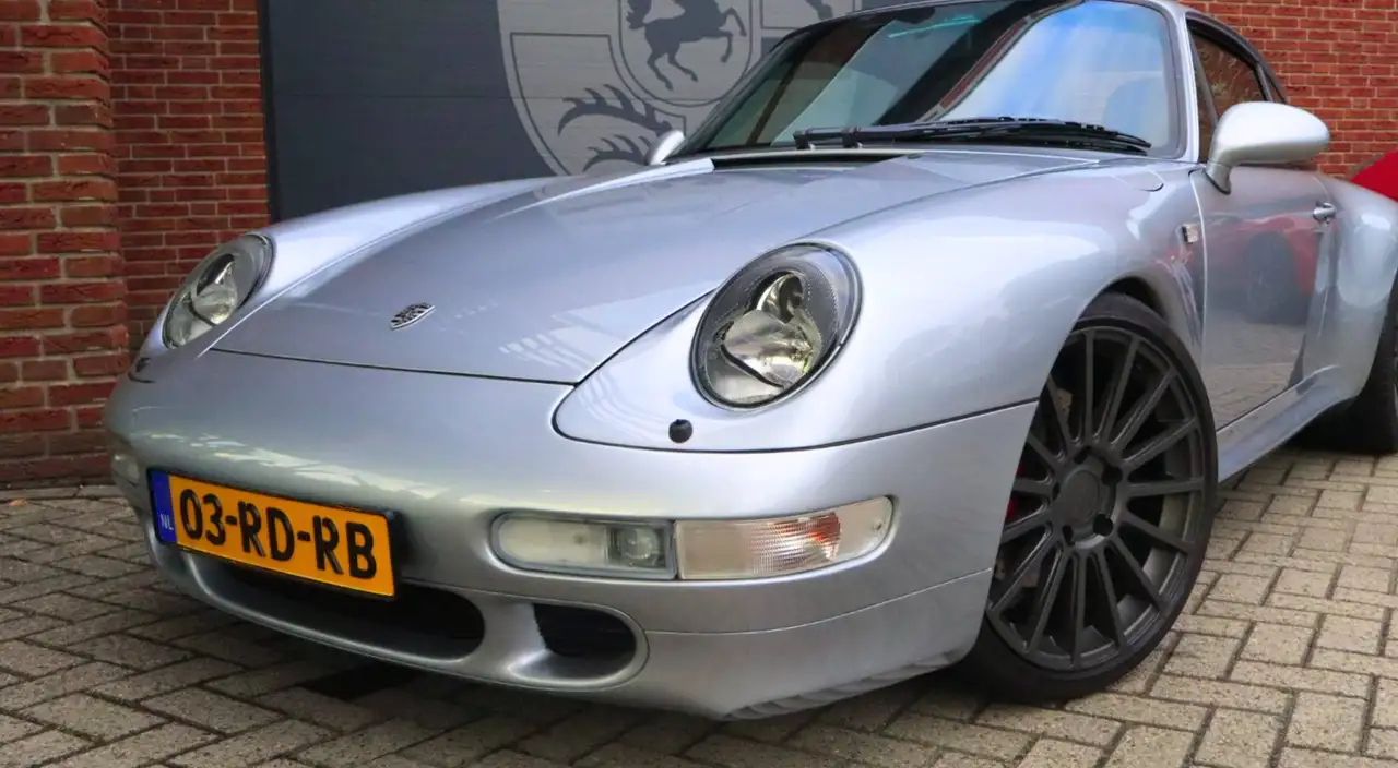 Porsche 993