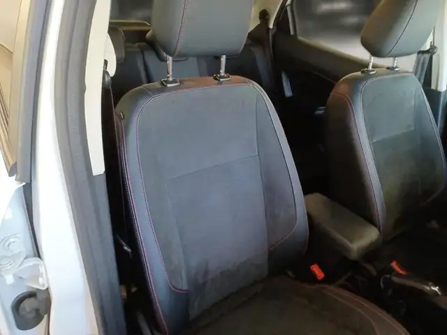 Ford Ecosport view 10