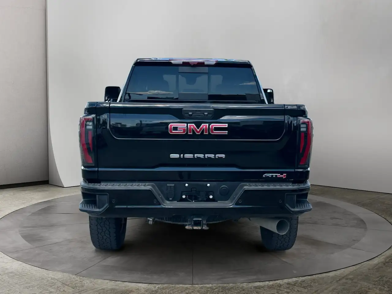 GMC Sierra 3500HD photo GMC Sierra 3500HD