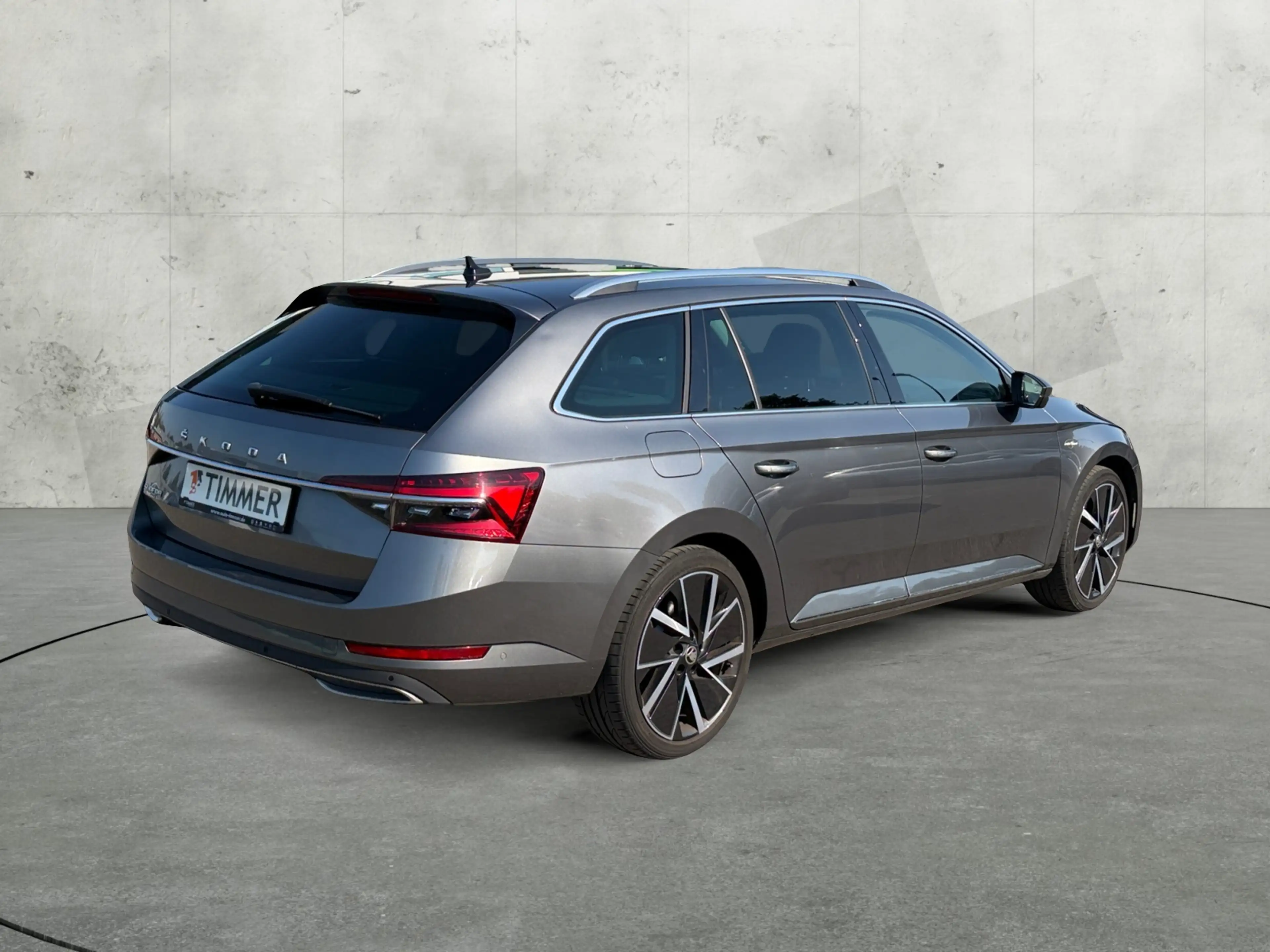 Skoda Superb Combi 2.0 TDI DSG L&K +AHK +360° +CANTON +STHZ +M — photo 6