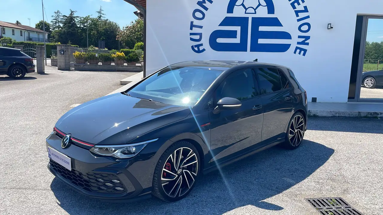 Volkswagen Golf GTI usata in vendita
