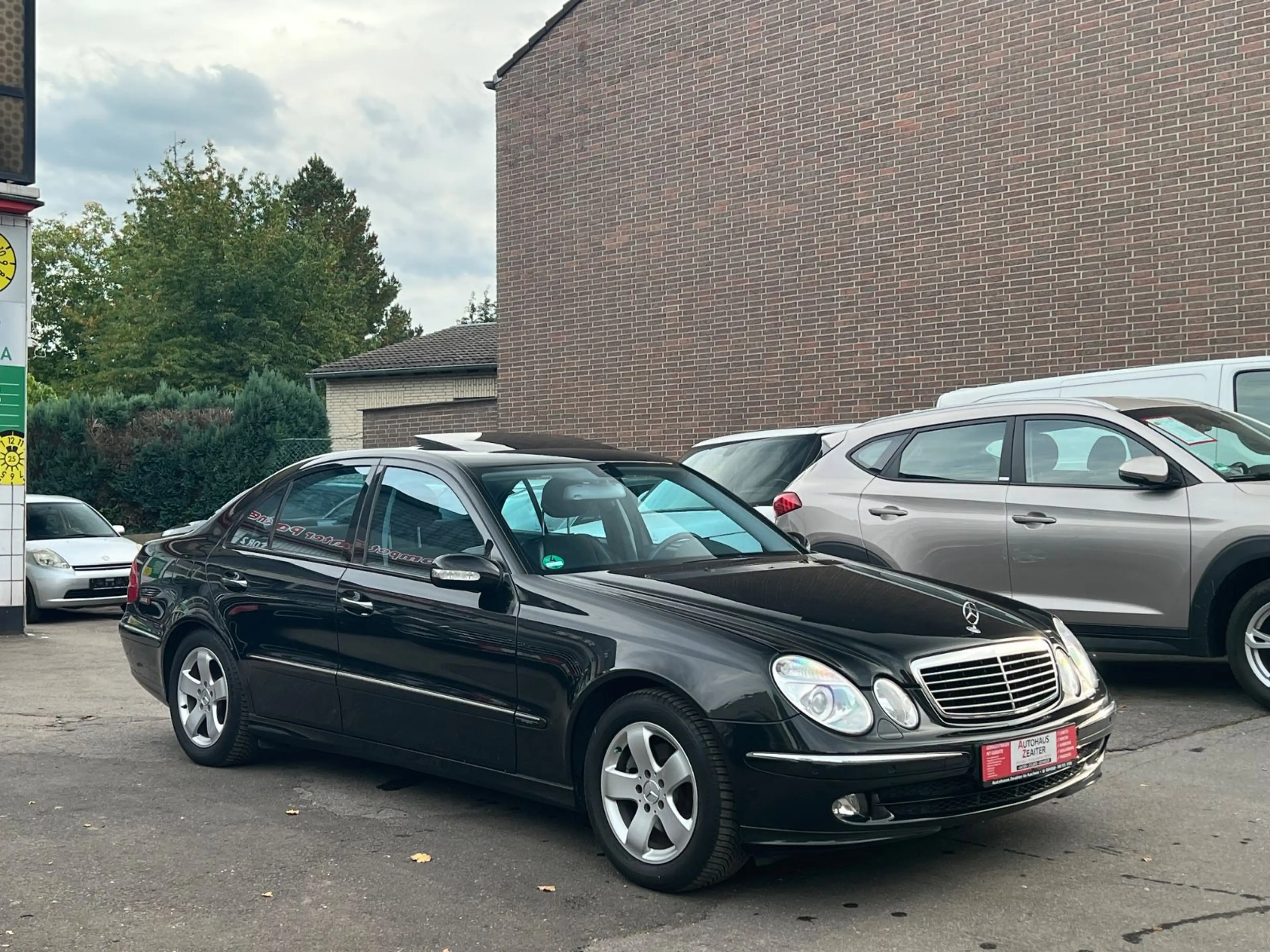 Mercedes-Benz E 200 Kompressor Avantgarde*nur99TKM* — photo 6
