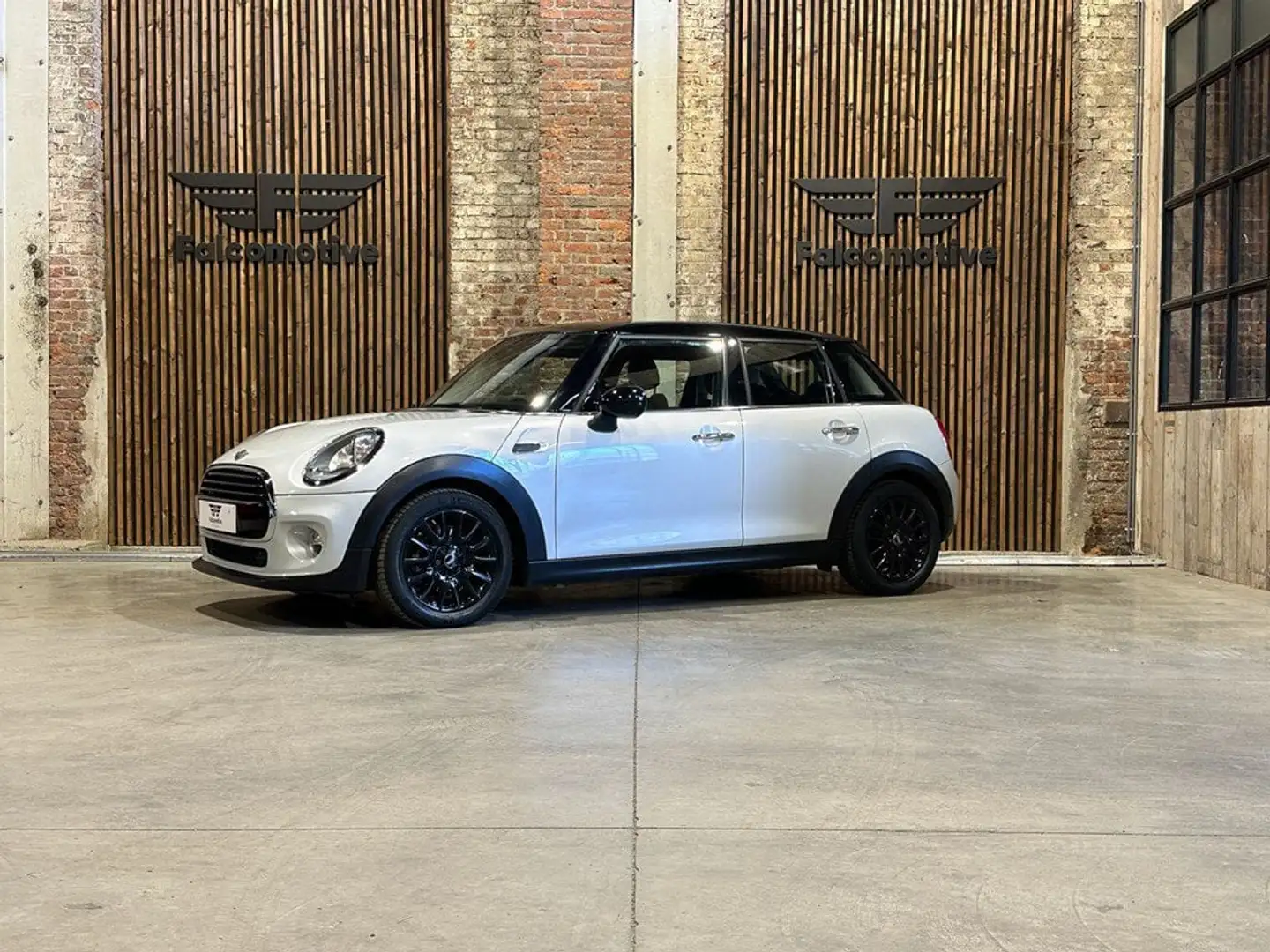 MINI Cooper 1.5iA*AUT*PDC*SPORTZETELS*CHILI*5 DEURS* Silver - 2