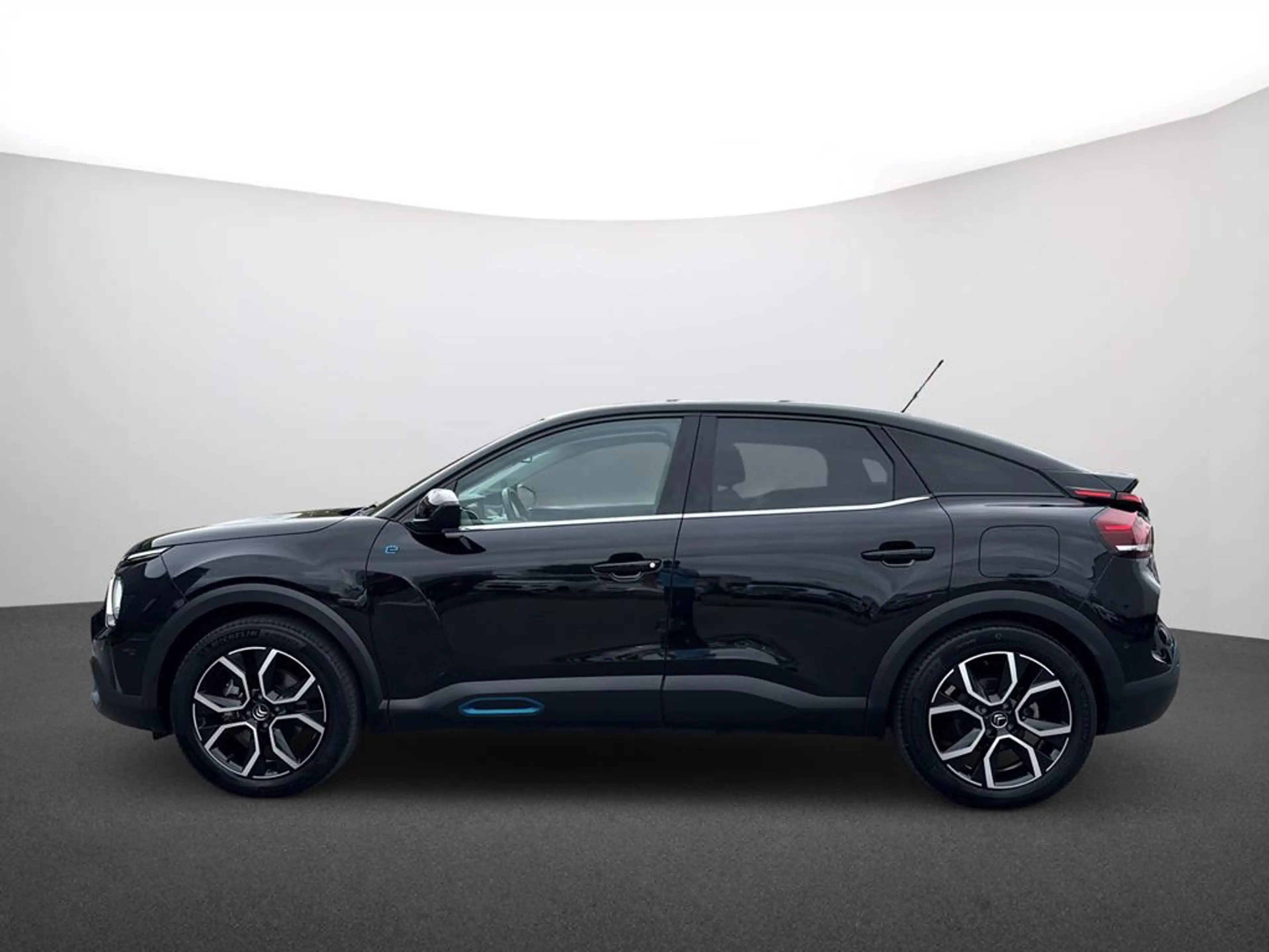 Citroen C4 e-C4 (136 PS) Shine — photo 8