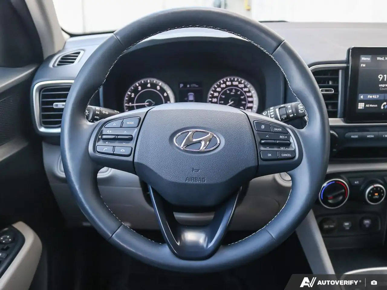 Hyundai Venue снимка Hyundai Venue