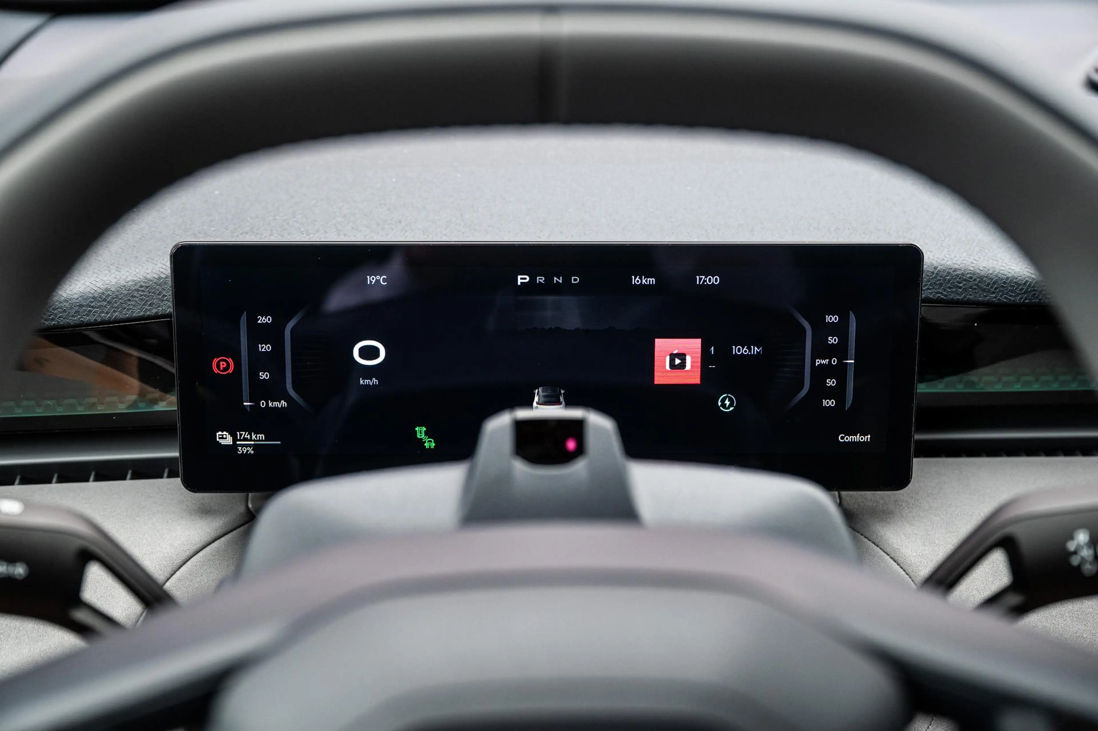 Lynk & Co 02 More 66 kWh | Panoramadak | 360 camera | Harman Ka — photo 14
