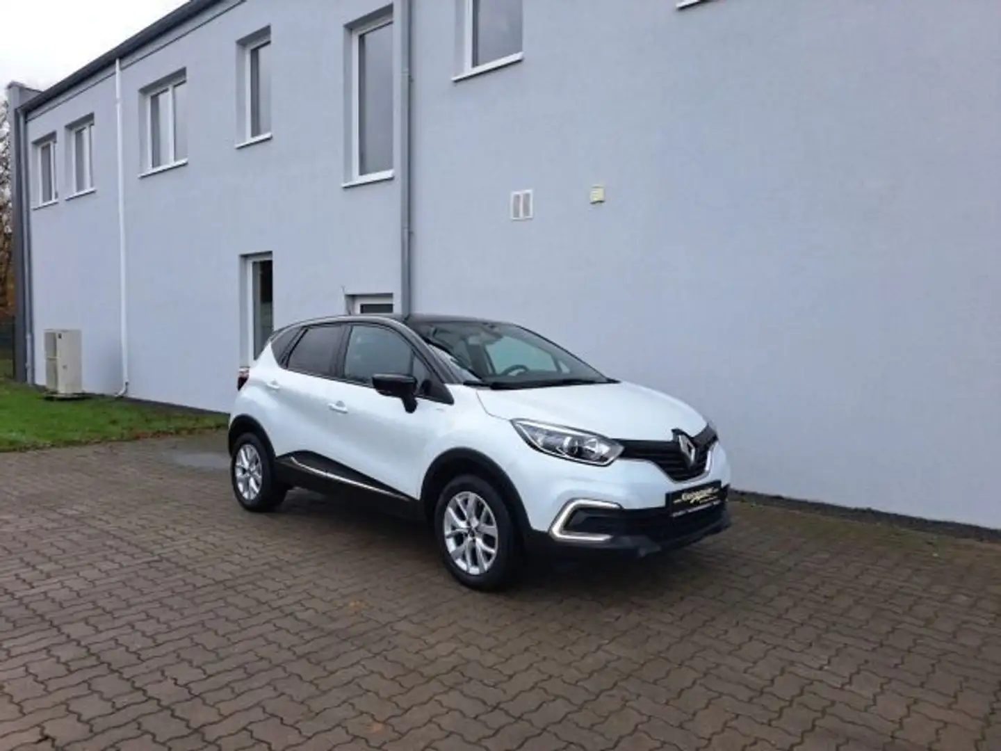 Renault Captur TCe 90 Limited ENERGY'Navi*PDC*Allwetter* Schwarz - 2