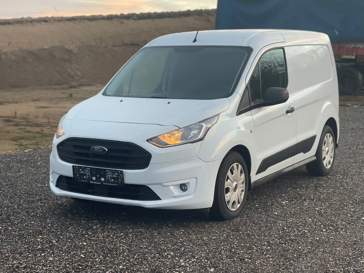 Ford Transit Connect 200 L1 S&S Trend Weiß - 1