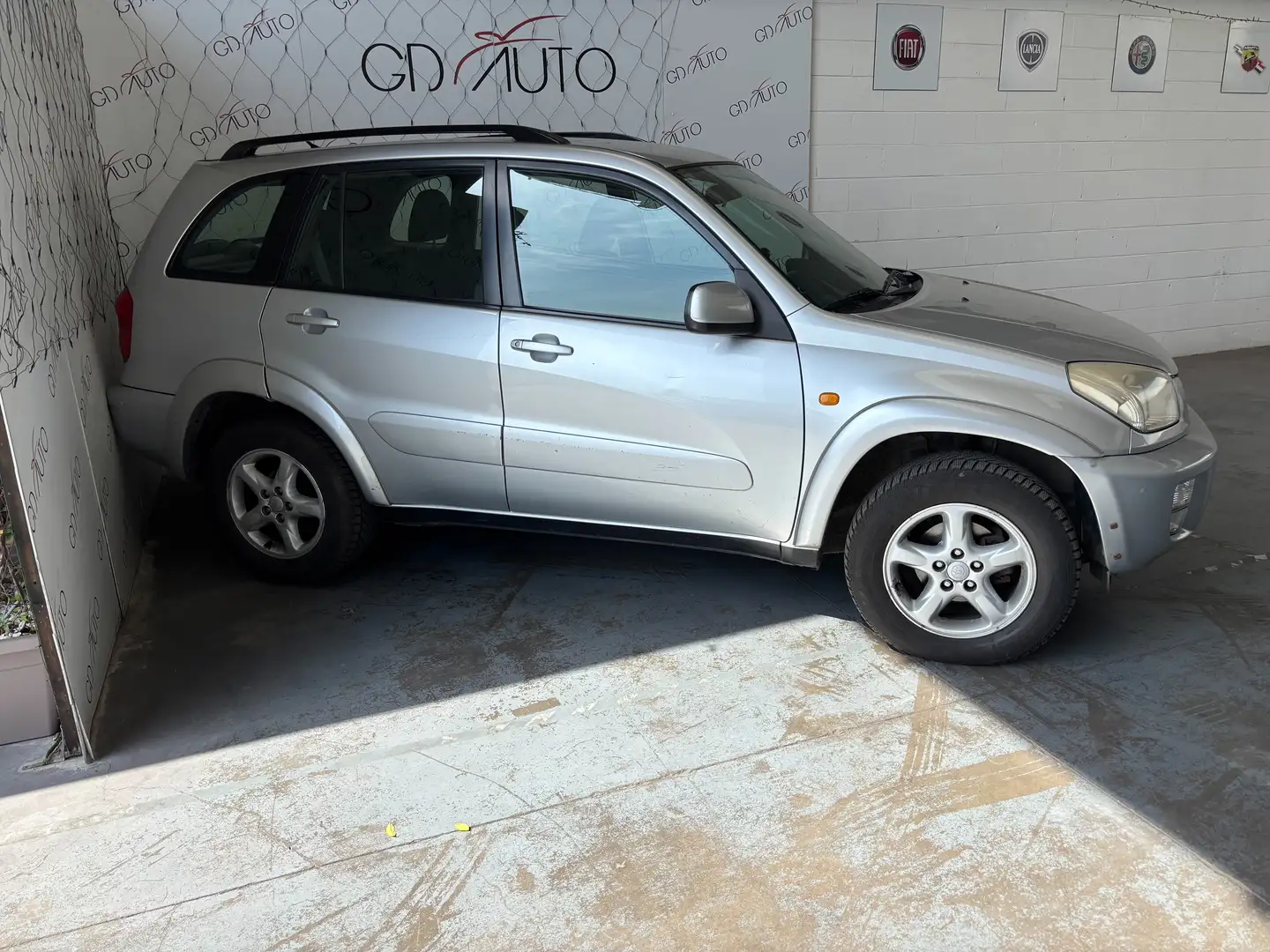 Toyota RAV 4 RAV4 5p 2.0 vvt-i 16v Grigio - 1