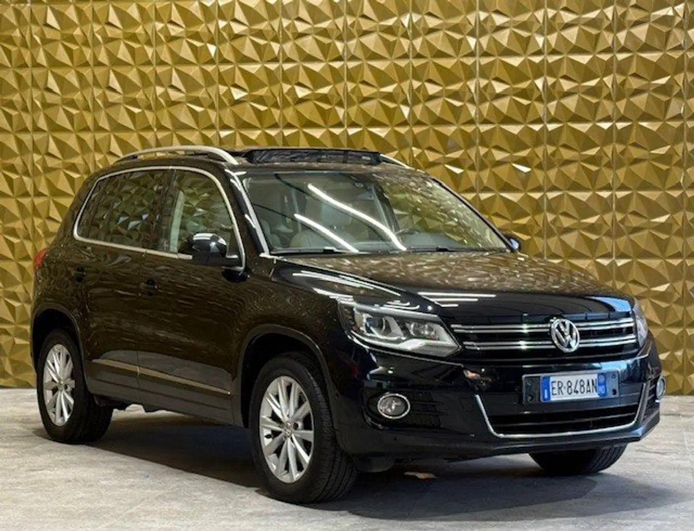 Volkswagen Tiguan Tiguan 2.0 tdi 4Motion DSG Sport & Style Nero - 2