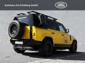 Land Rover Defender 110 D300 X-Dynamic SE Geel - thumbnail 2