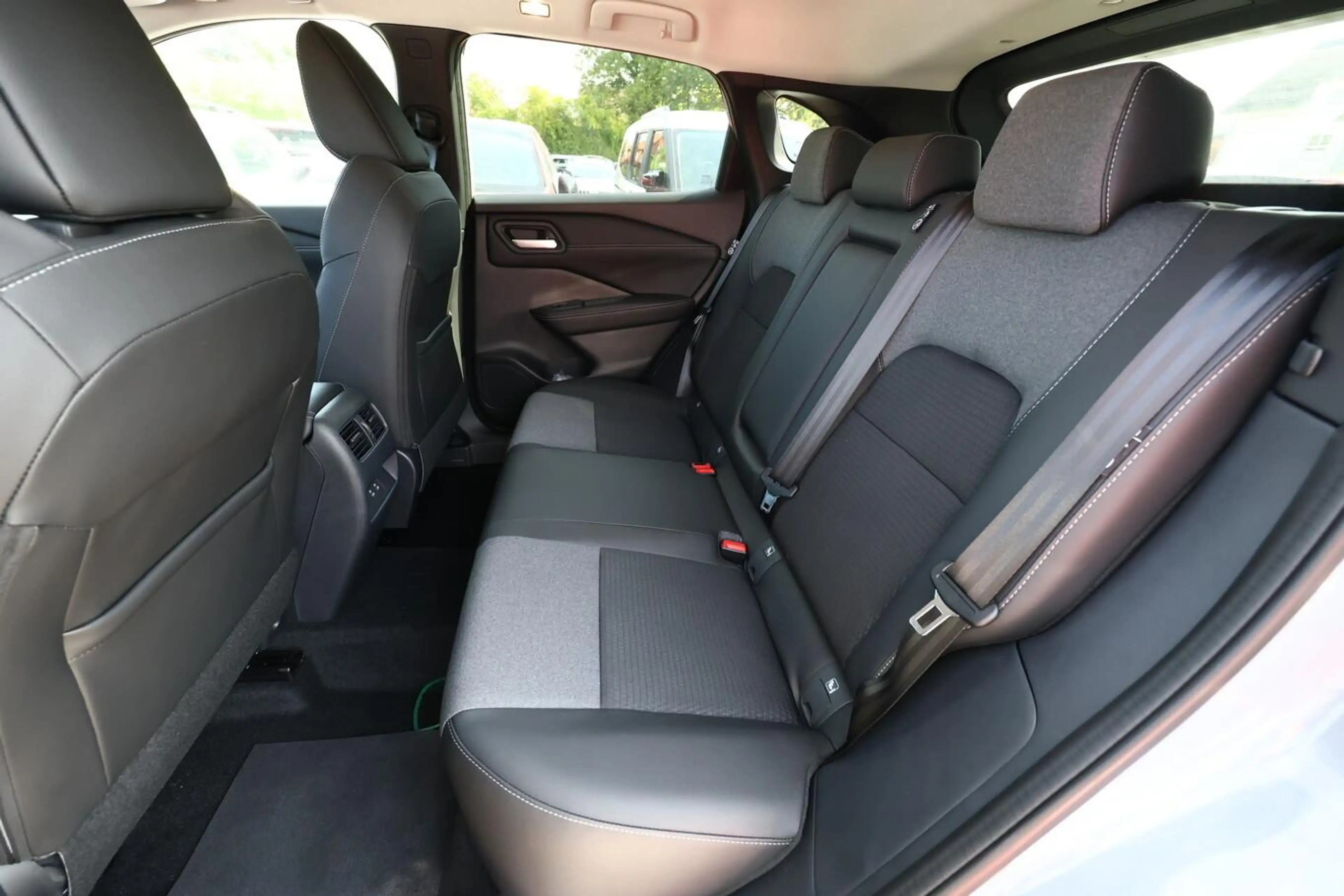 Nissan Qashqai AT N-Connecta Nav SHZ PrivG LED ACC LHZ 116 kW ... — photo 10