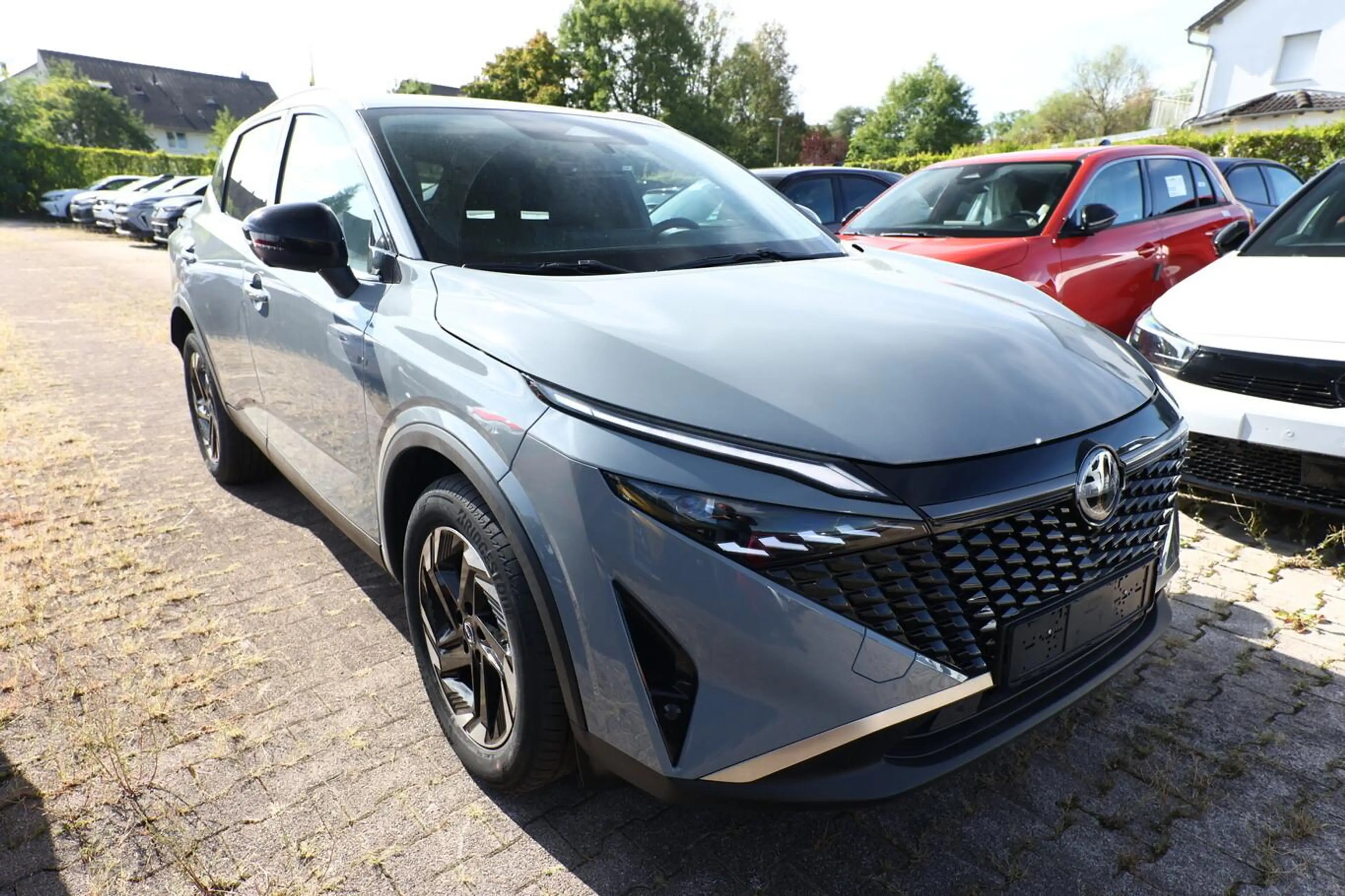 Nissan Qashqai AT N-Connecta Nav SHZ PrivG LED ACC LHZ 116 kW ... — photo 2