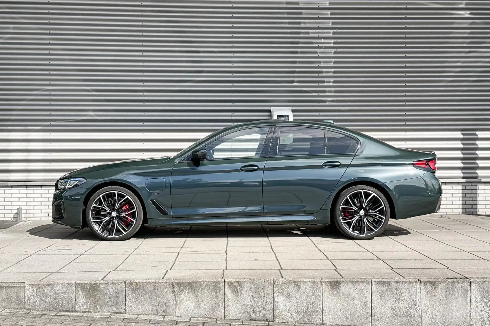 BMW 530 5 Serie Sedan 530e M Sportpakket Pro / High Execut Vert - 2
