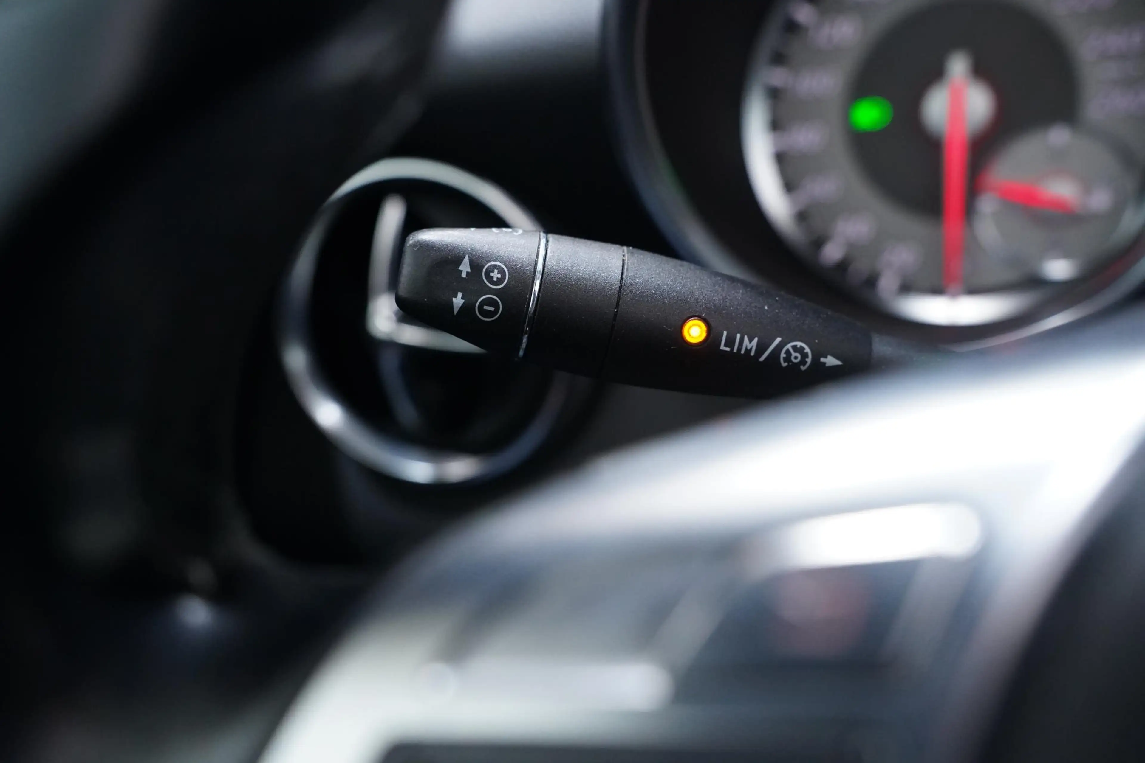 Mercedes-Benz SLK 200 navigatie lederen-bekleding stoelverwarming electr — photo 29