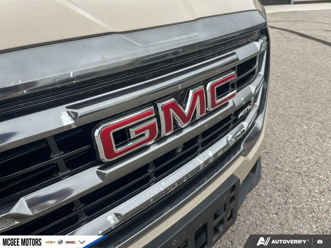 GMC Terrain photo GMC Terrain