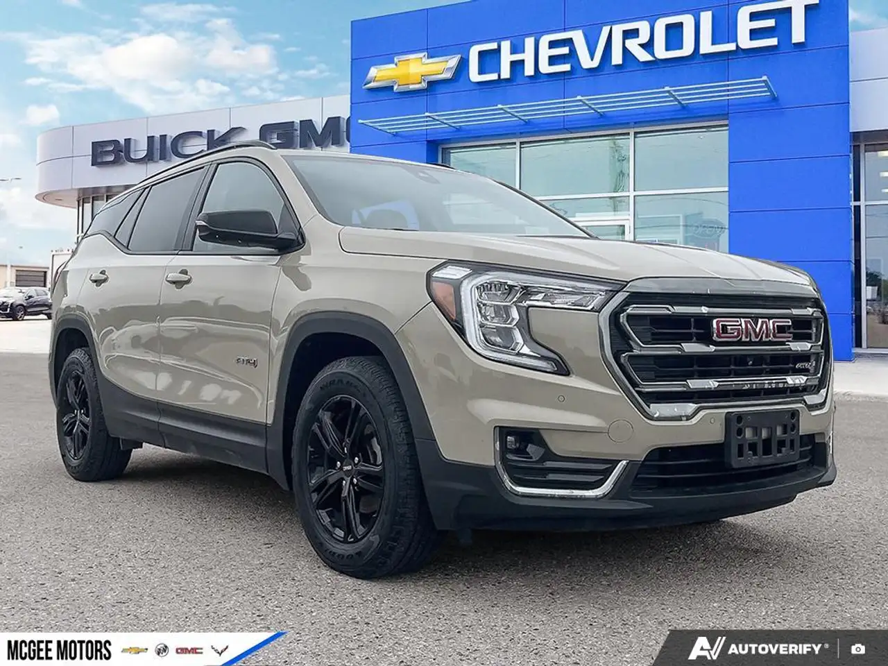 GMC Terrain photo GMC Terrain