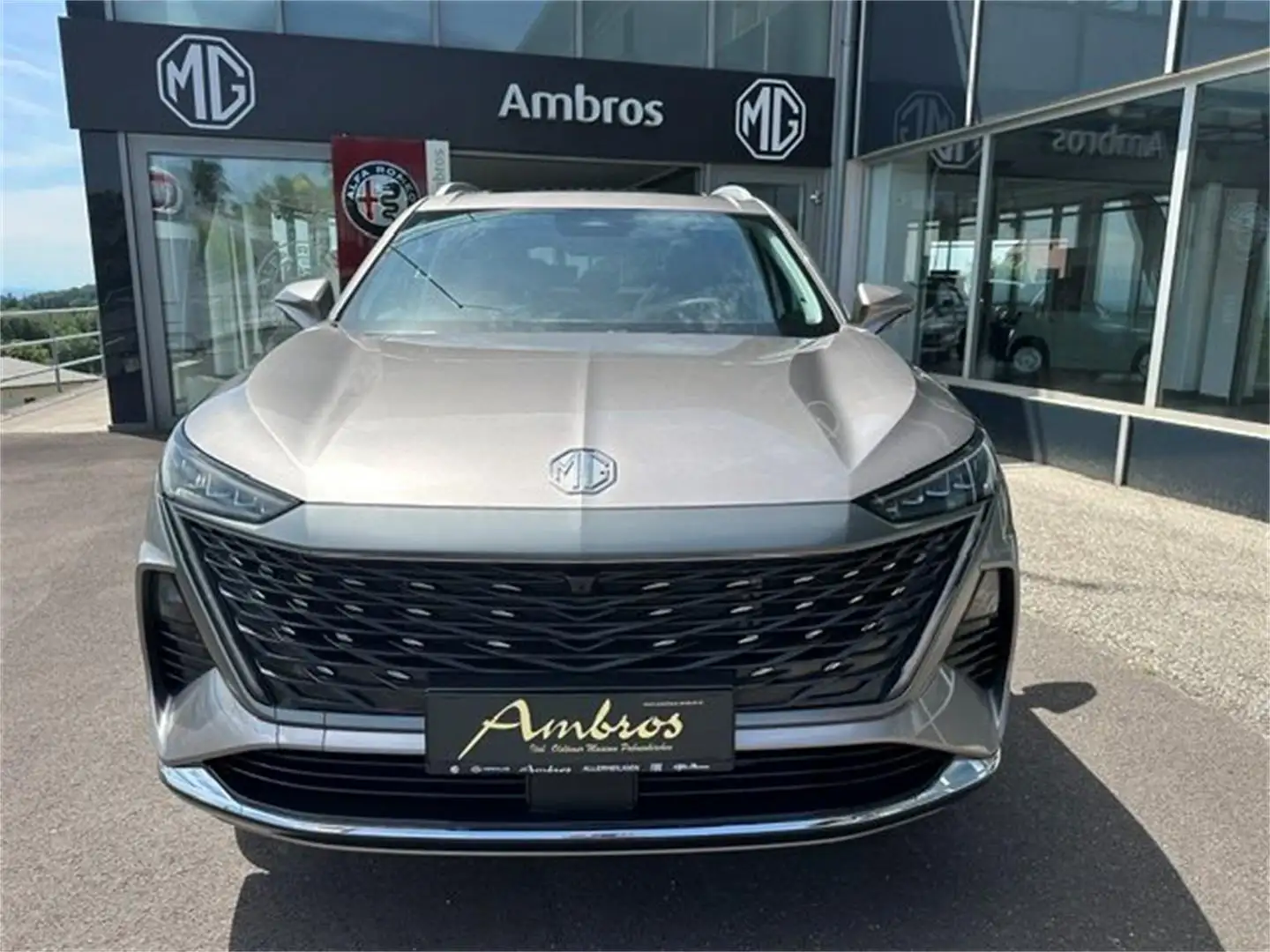 MG MGS9 PHEV Luxury - Sofort Verfügbar Silber - 2